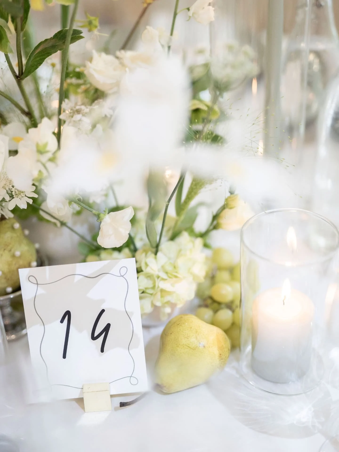 Hannah and Ben's wedding was everything fairytale... from the gown, the inspiration and working along side the couple to create this magical day! ✨️ 

I don't always get a chance to do a proper room reveal but especially one where the photographer ca