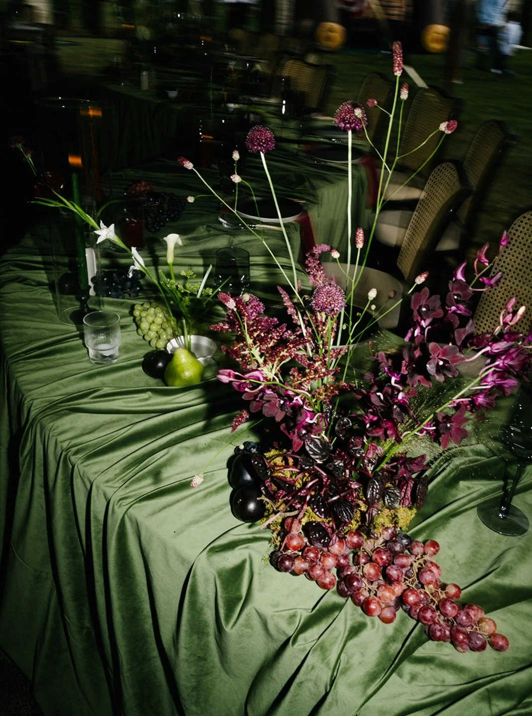 Velvet - winter... but all year round too!

I don't care anyone says... velvet is for all year round! Velvet linens are so gorgeous to drape, never look wrinkly, guests love to be near it and if it's outside... just tuck your legs under for some warm