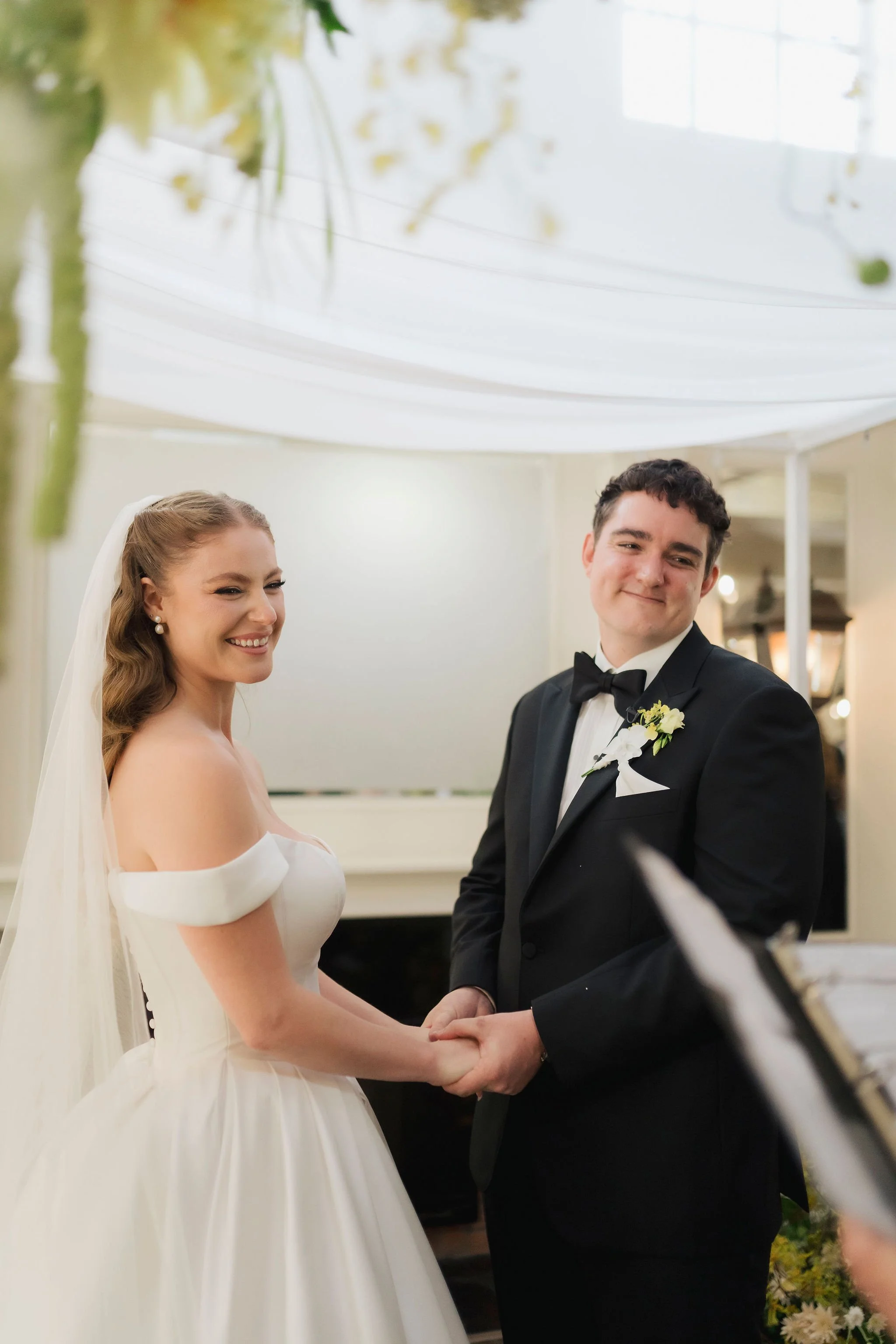 1261Hannah_Ben_Doctors_House_Wedding_Toronto_Lisa_Vigliotta_Photography.jpg