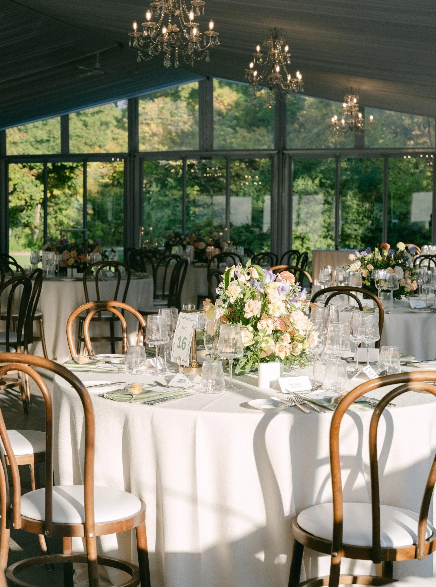 Is renting chairs going to make a big difference? Yes!! 

Loved how this dark wood bentwood chair elevated the space, brought the pastel flowers into early fall, created some contrast with all the florals and lush trees. Are you team rent chairs?

pl
