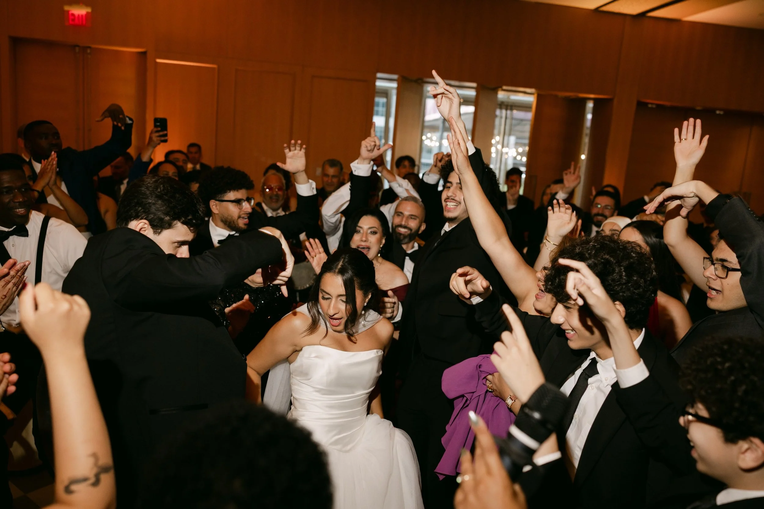 1-1185_resized.jpg