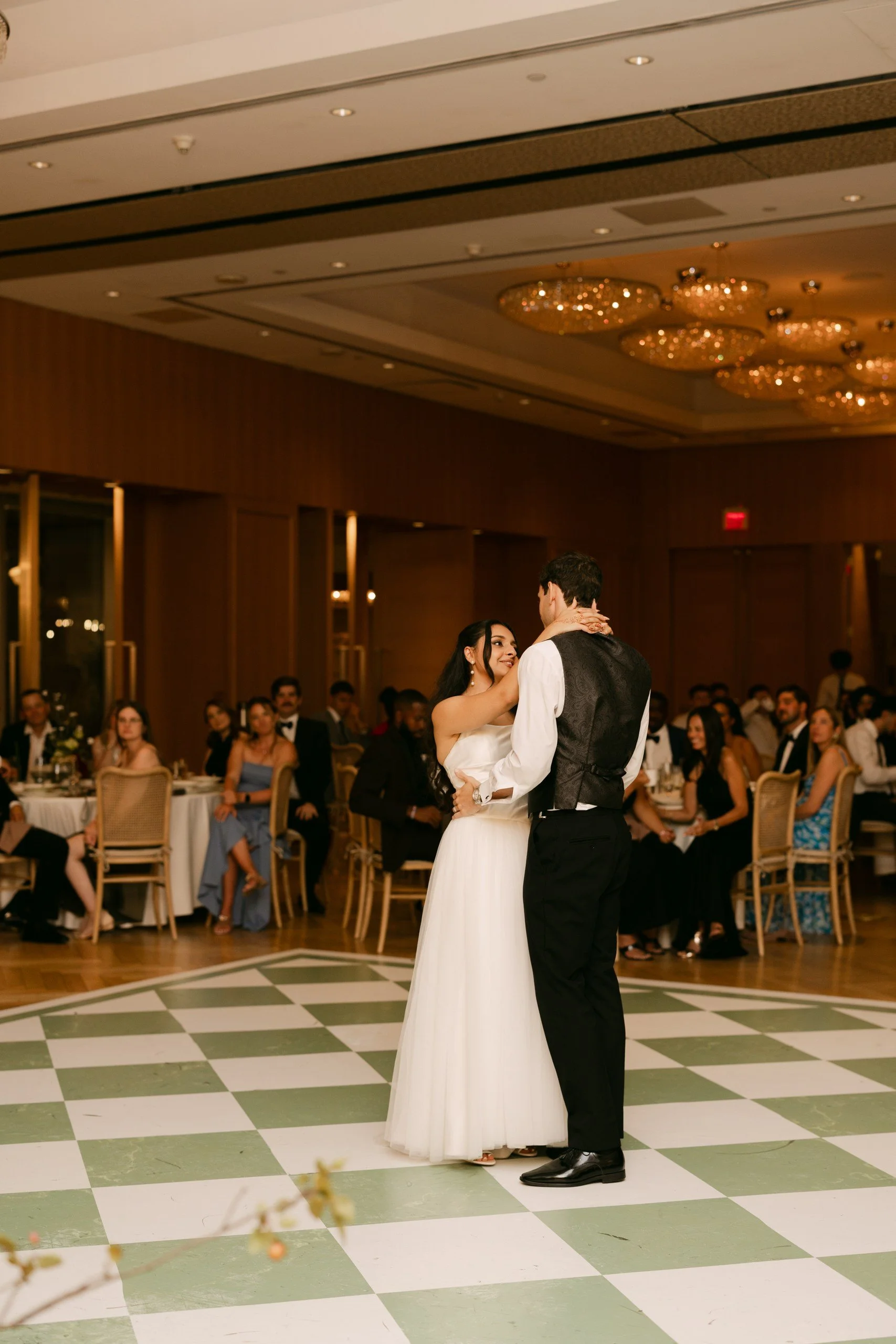 1-1473_resized.jpg