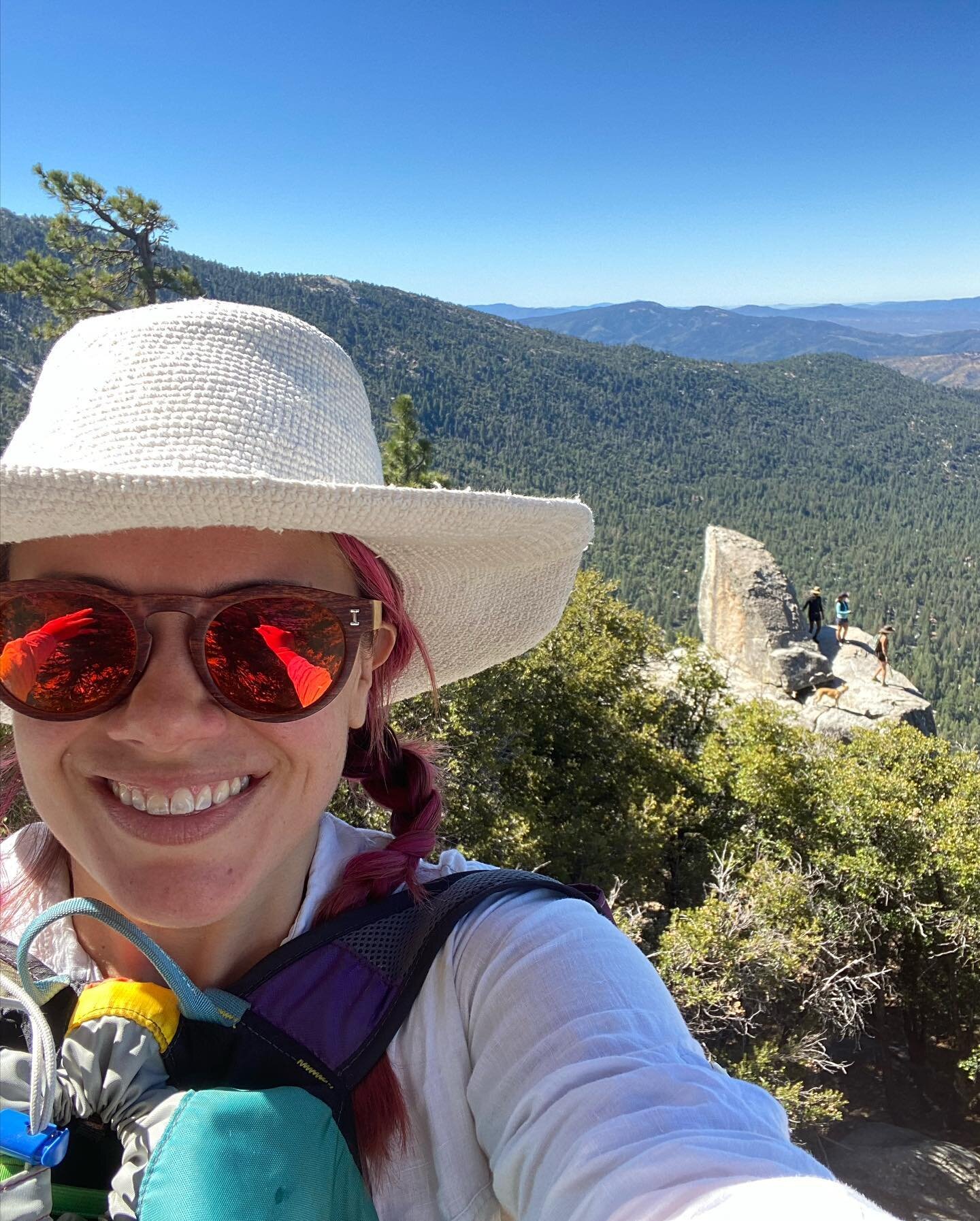 Another lovely Idyllwild day. 7miles in the wilderness, 3 minutes away from our house!