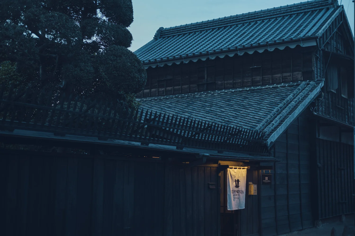 VMG HOTELS &amp; UNIQUE VENUES