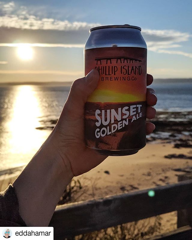 Awesome photo of our beaches showing off excellent choice of brew in hand 🍻 #Repost @eddahamar
&bull; &bull; &bull; &bull; &bull; &bull;
Tip top 🌅 Ohhhhh it's good to get out of the city and breathe the fresh sea air. It's not often I go to the bea