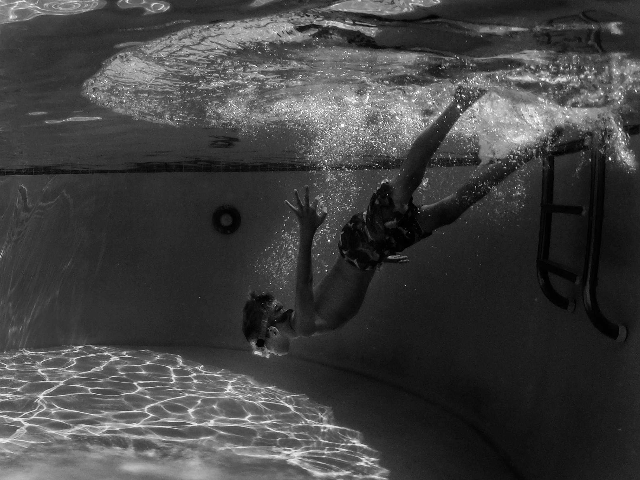 Kari Gierach Photography, Milwaukee Photographer, Underwater Photography-5.jpg