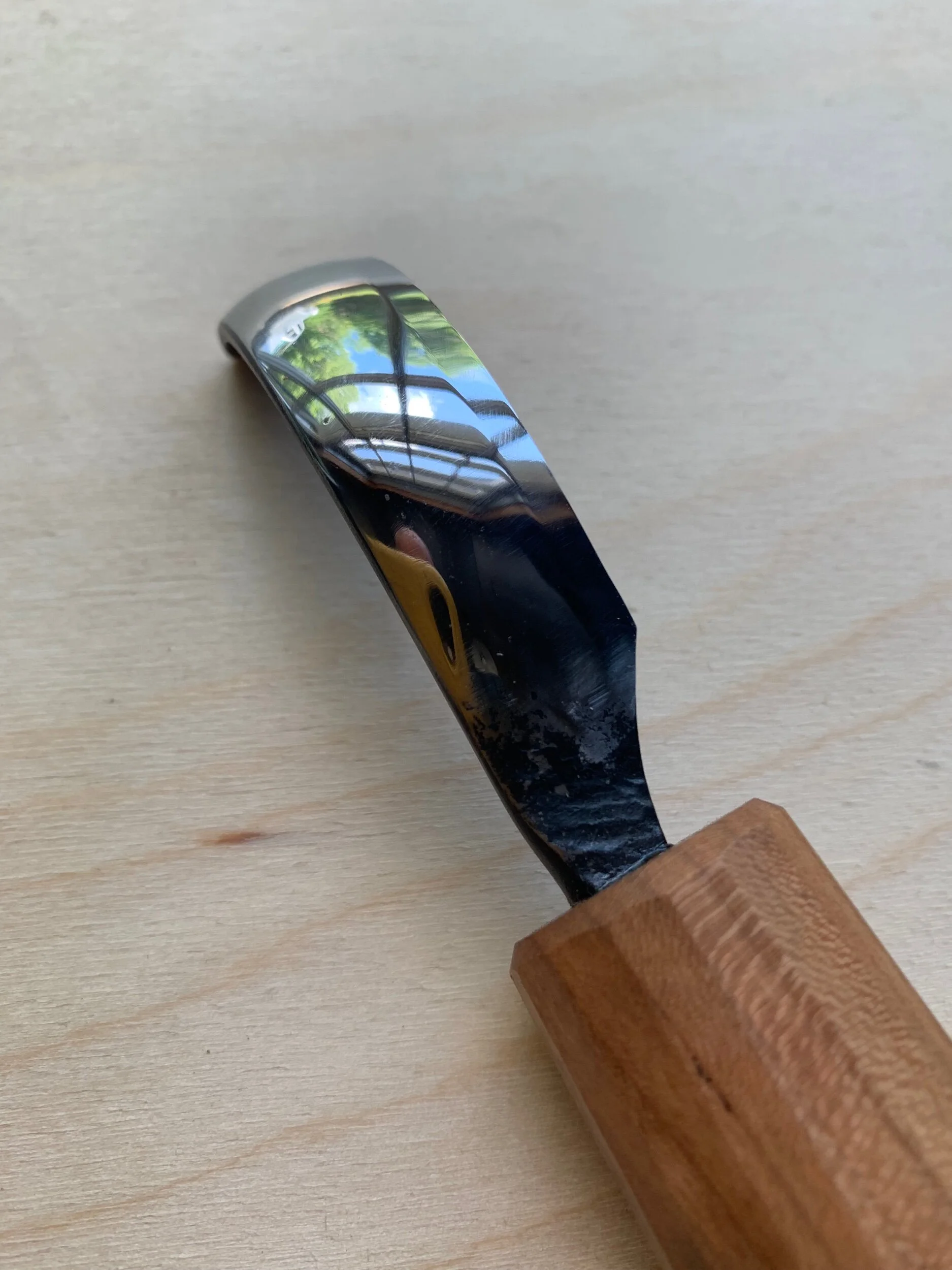 FDCA1DA8-C3A0-4EE0-9207-5569F35B21C3