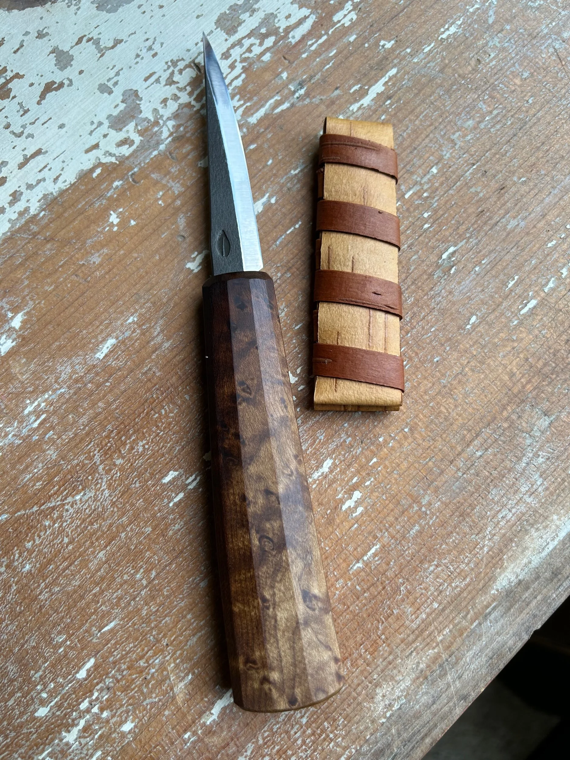 9C51DB94-8A44-4816-883F-A16013FBBA85