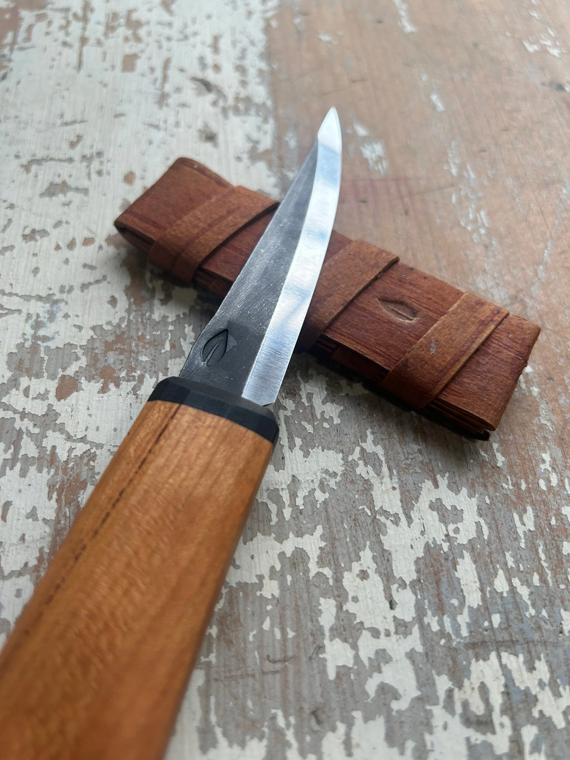 9EFA7BF9-B8BA-4975-BF81-C40F7769AA60