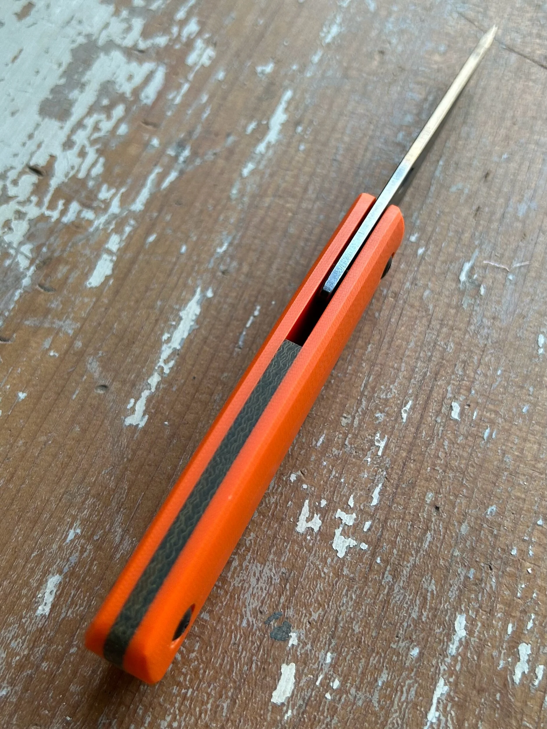 E9FC9828-023F-40CB-8F99-C43B5653A60D