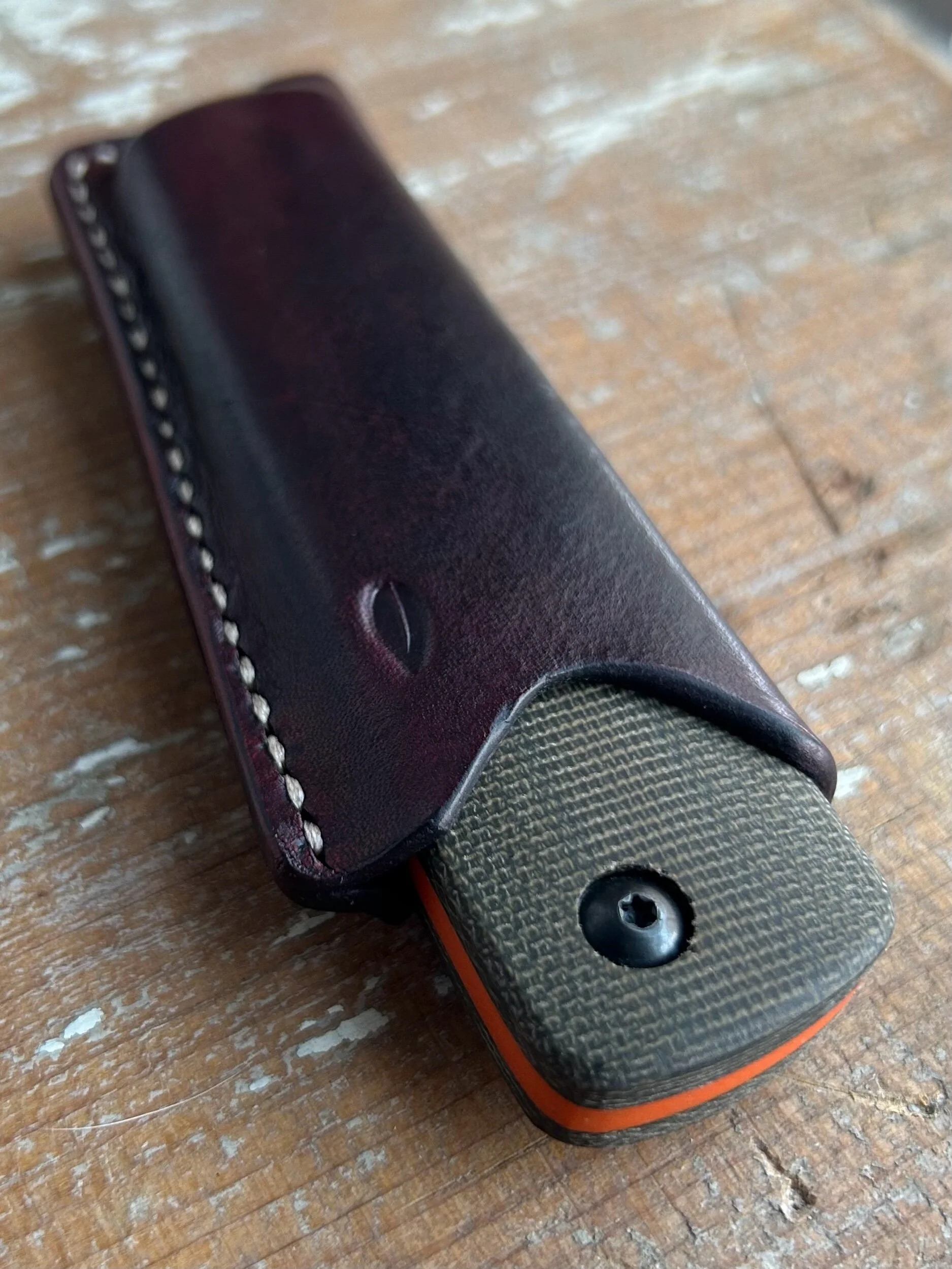 8CB3E3E0-75A2-4C4D-ABA1-063B86B00A81