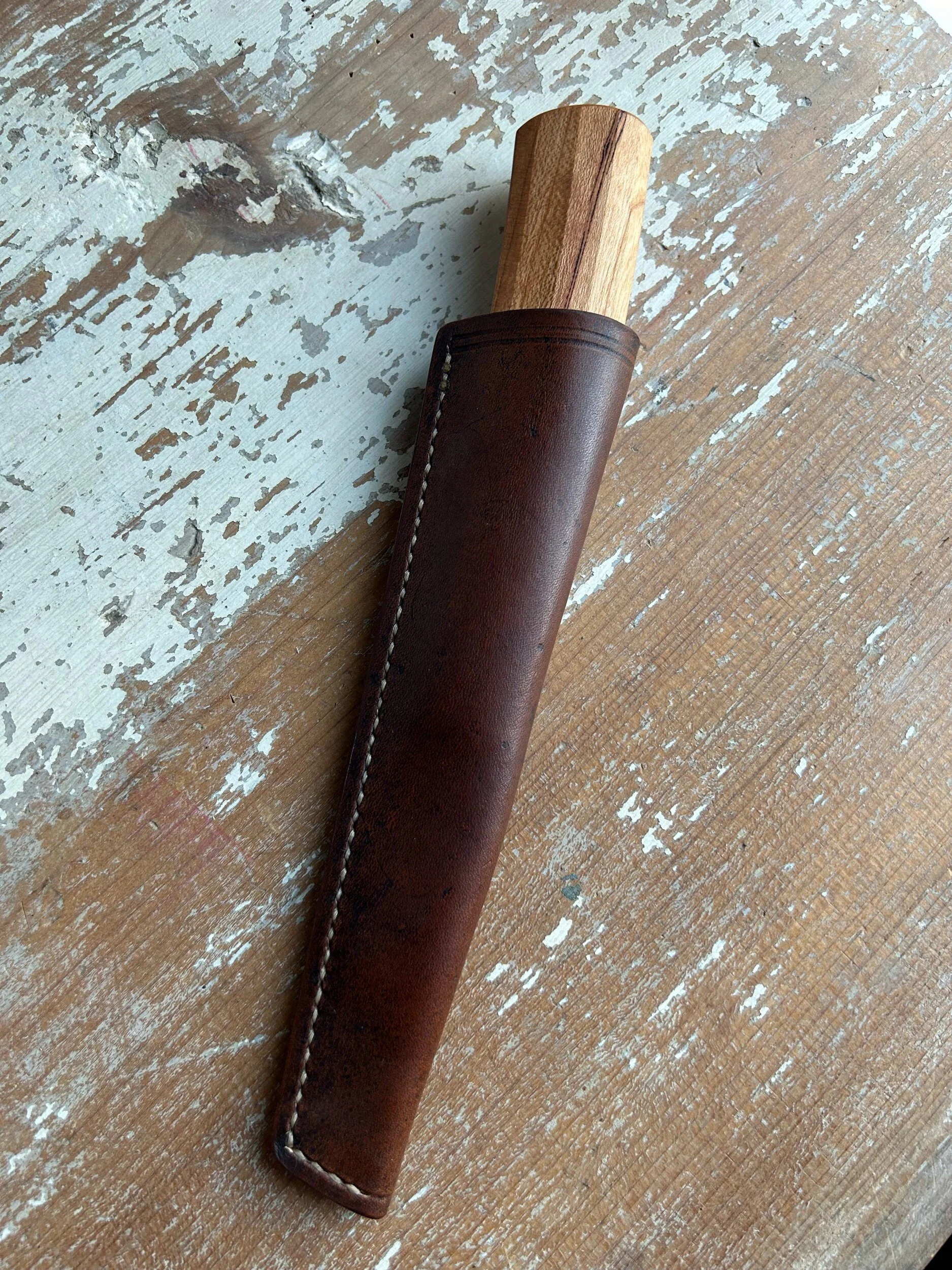 8CD95F1F-9D64-4636-953C-AA7329A2B498