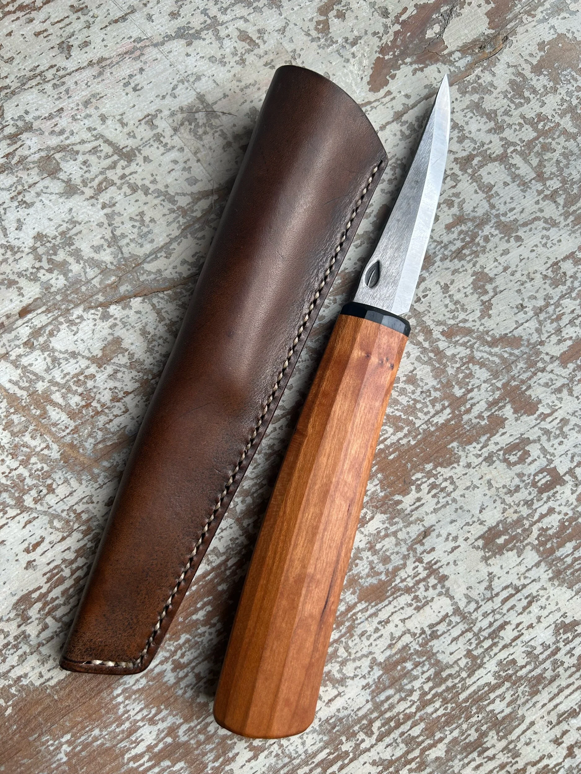 CF25CC01-DCC9-4A7E-B3E3-75019ECDAFA4