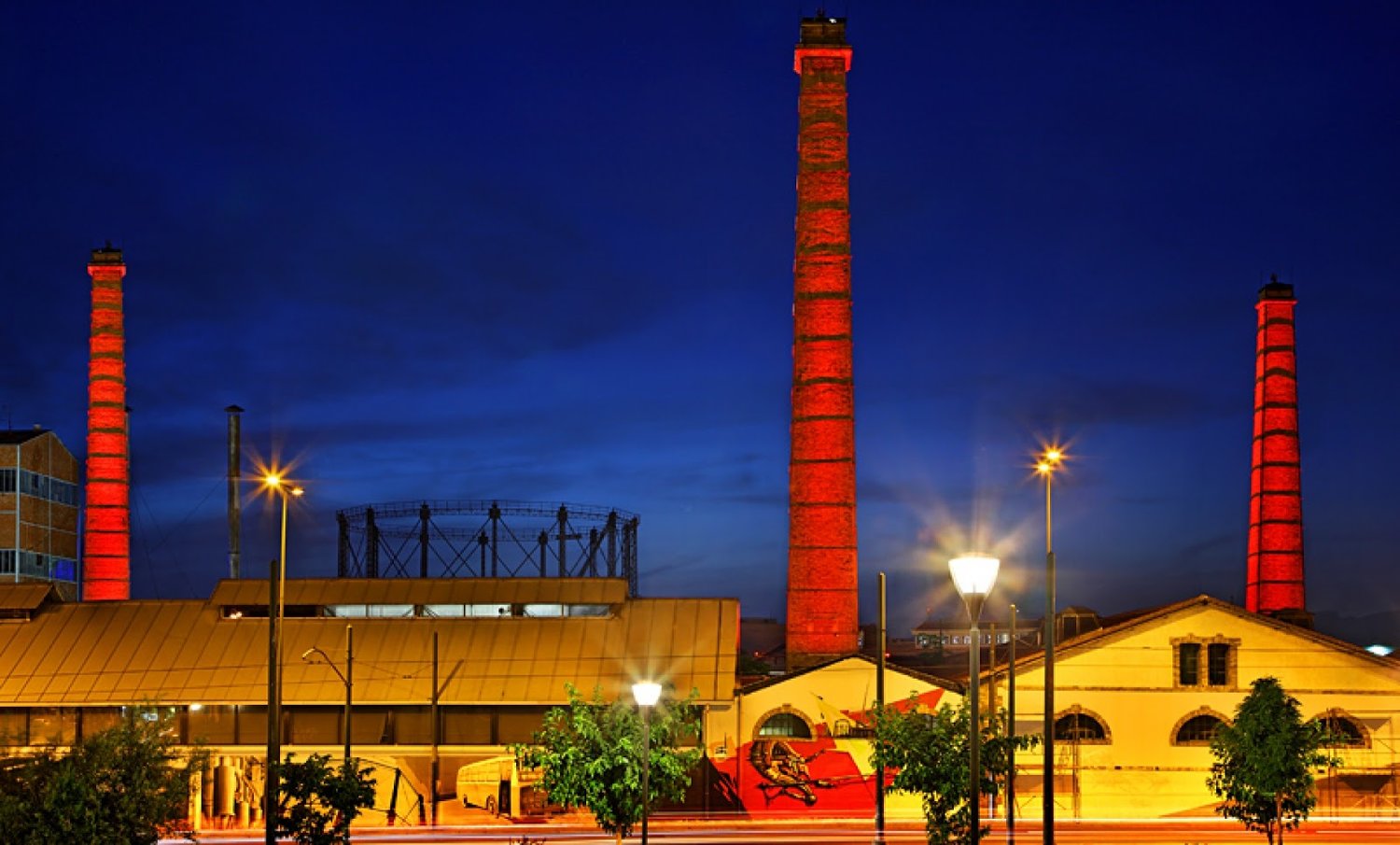 The view of Technopolis at night. Source:  AthensGlance