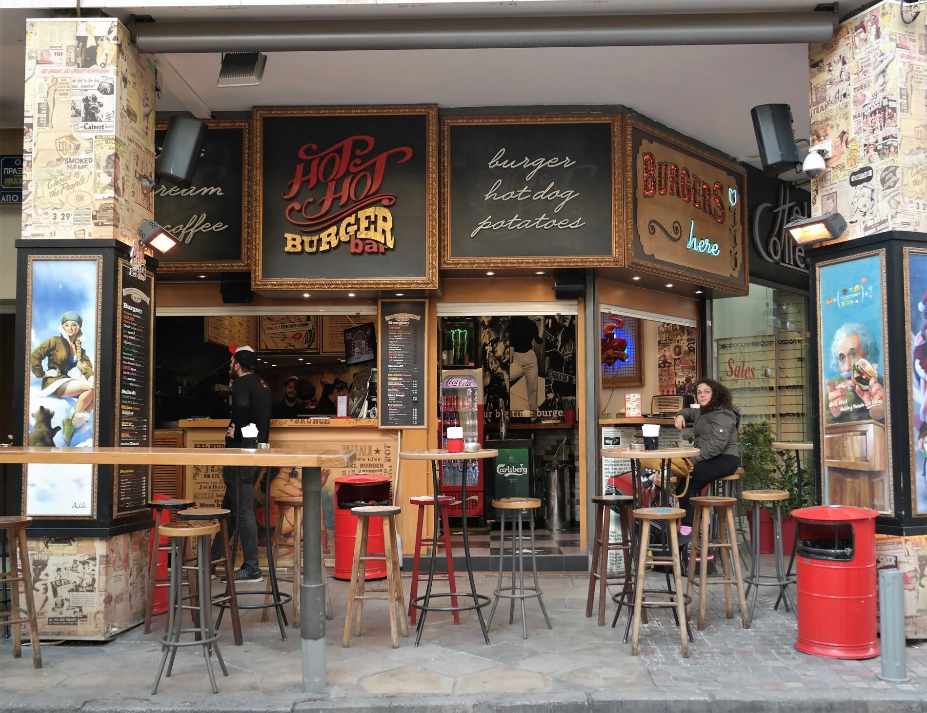 Pick your favorite burger option, the size you want and the type of bun you prefer, and enjoy some flavorful street food at Hot Hot Burger. Source: Truevoyagers