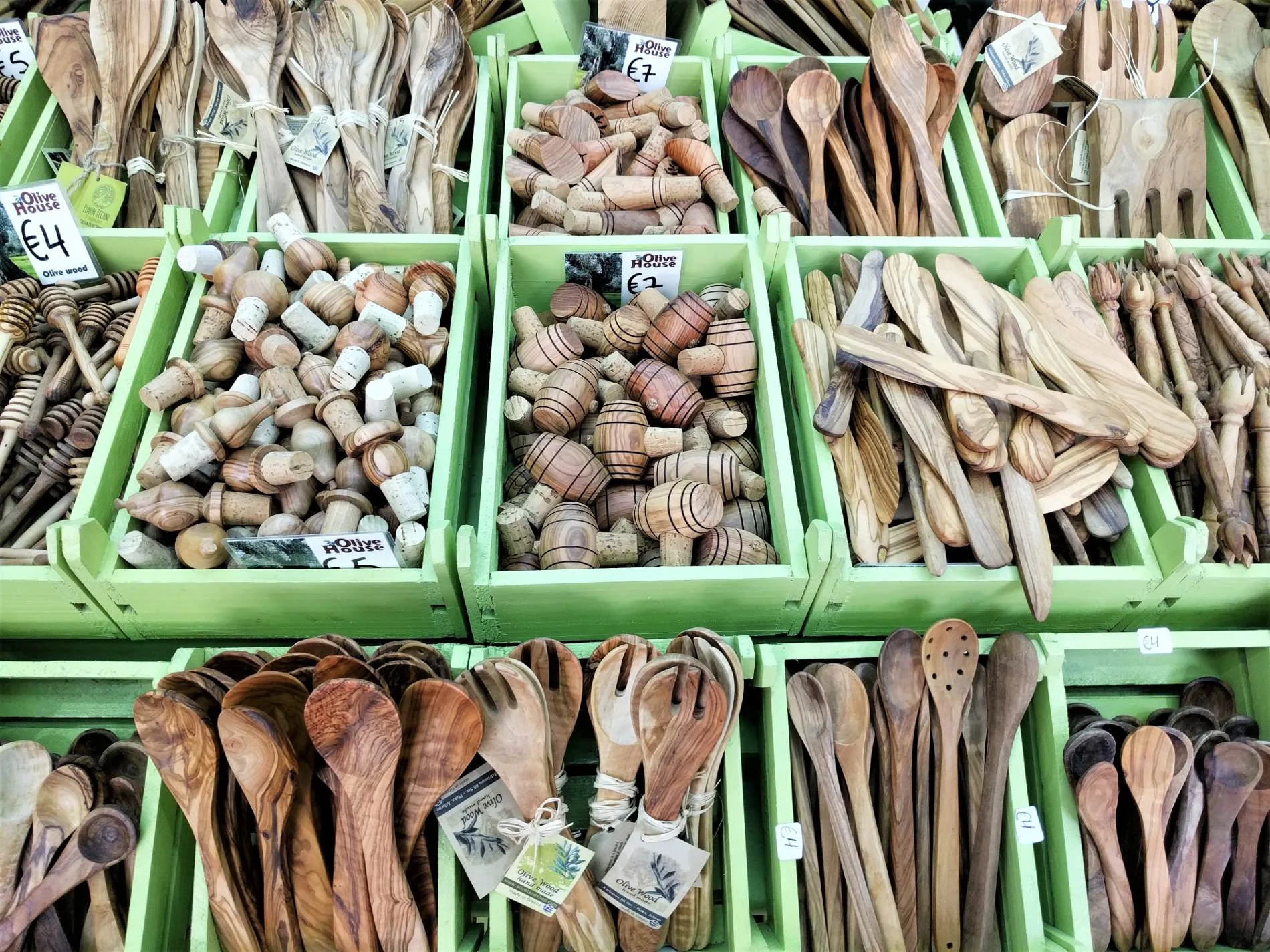 Kitchenware made of olive tree wood can be found and purchased in the various shops of Plaka in Athens.