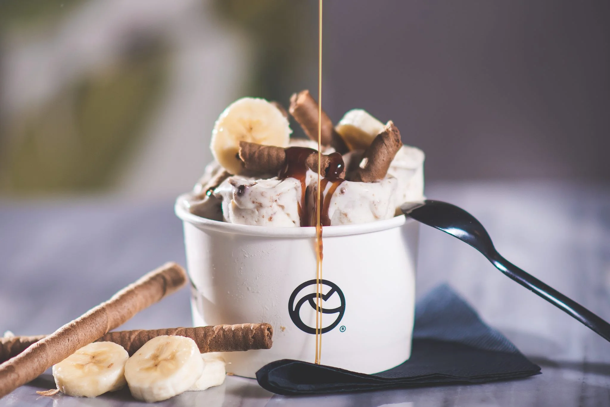 Searching for the best ice cream spots in Athens? Look no further, as we have compiled a list with the 10 best gelaterias of the city!