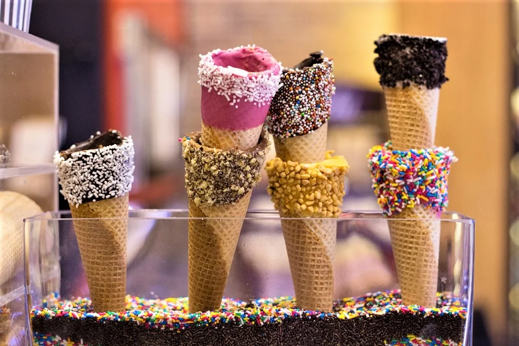The sprinkled cones, the trademark of Da Vinci gelato. Source: http://beausillage.com