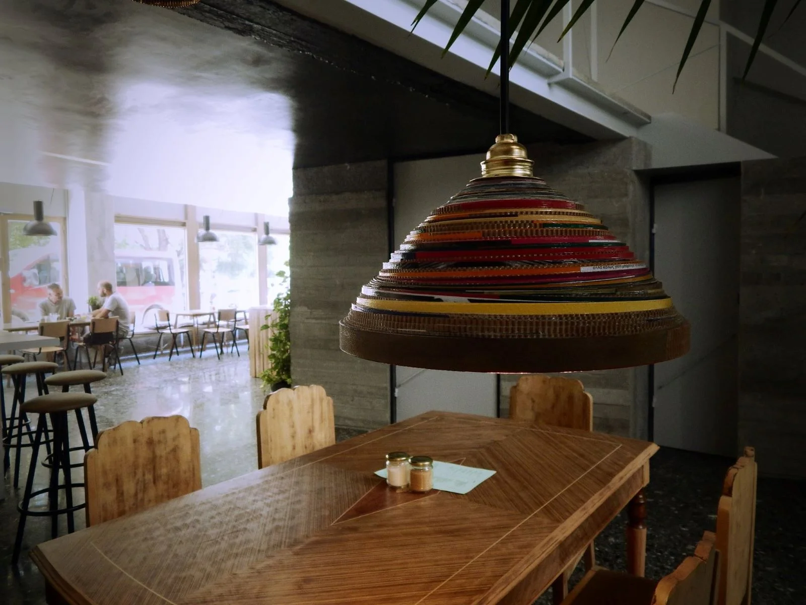 Kinono is an all-day cafe-bar, frequented by locals for their early morning coffee till their late cocktail nights. Source: Kinono