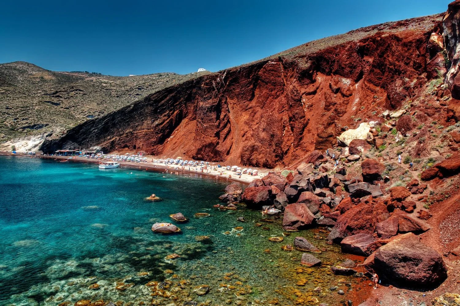 The red beach is undoubtedly one of the most popular in the island of Santorini, famed for its titular red-hued sand. Photo source: santorini-view.com