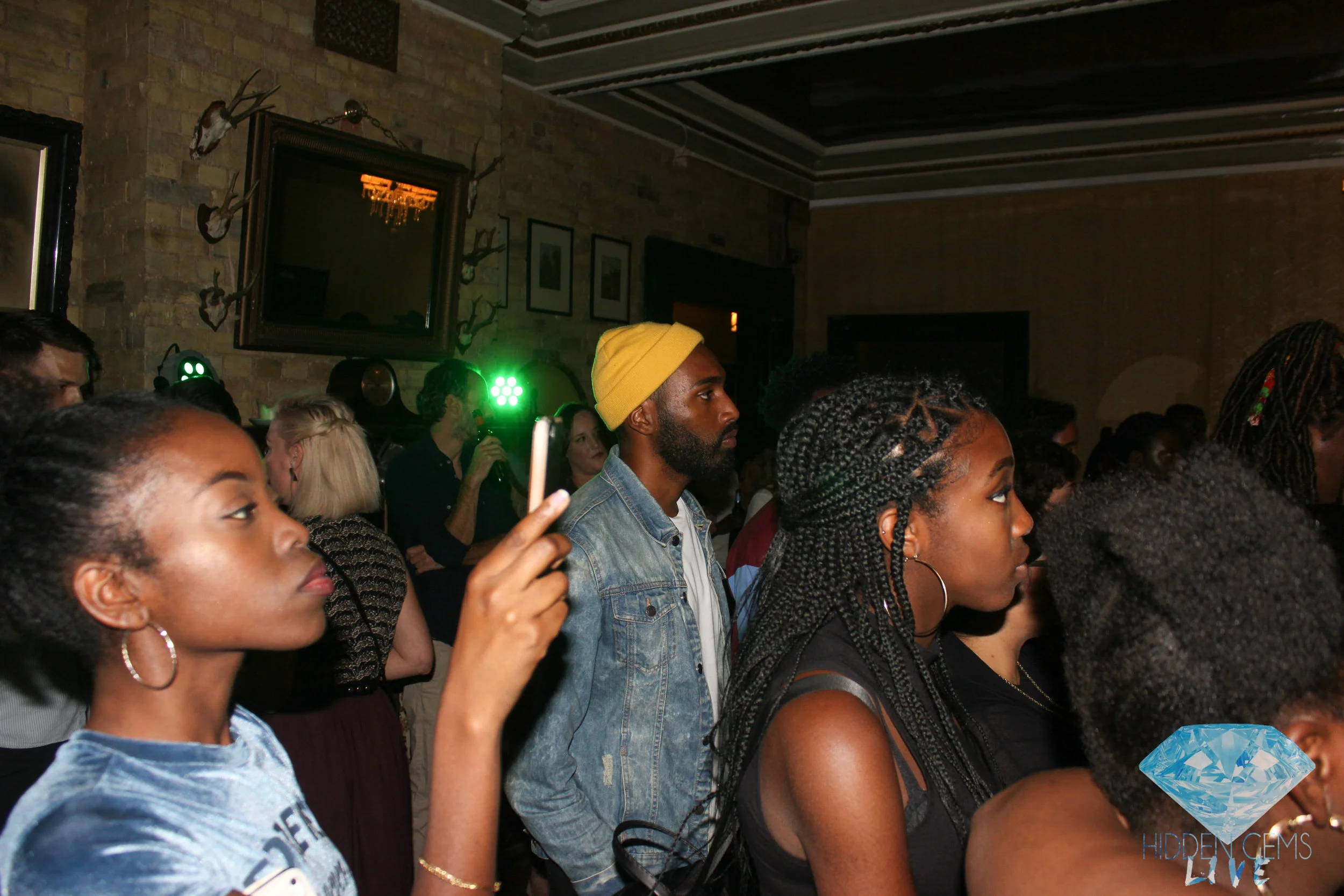Crowd.jpg