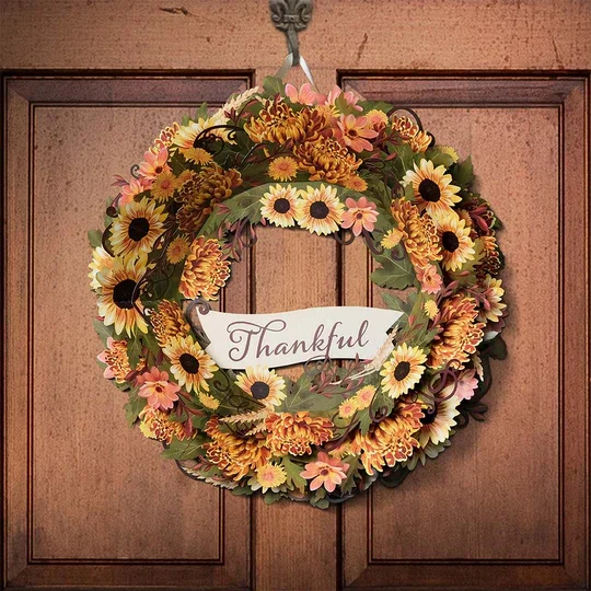 CP5792_Thankful_Wreath_Lifestyle_d75cf2ff-98c9-4092-9ba2-eee1cea019b1.webp
