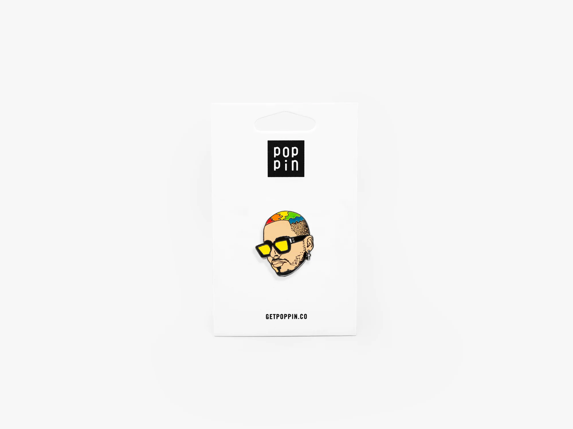 p19c116_j-balvin-glow-in-the-dark_03.jpg