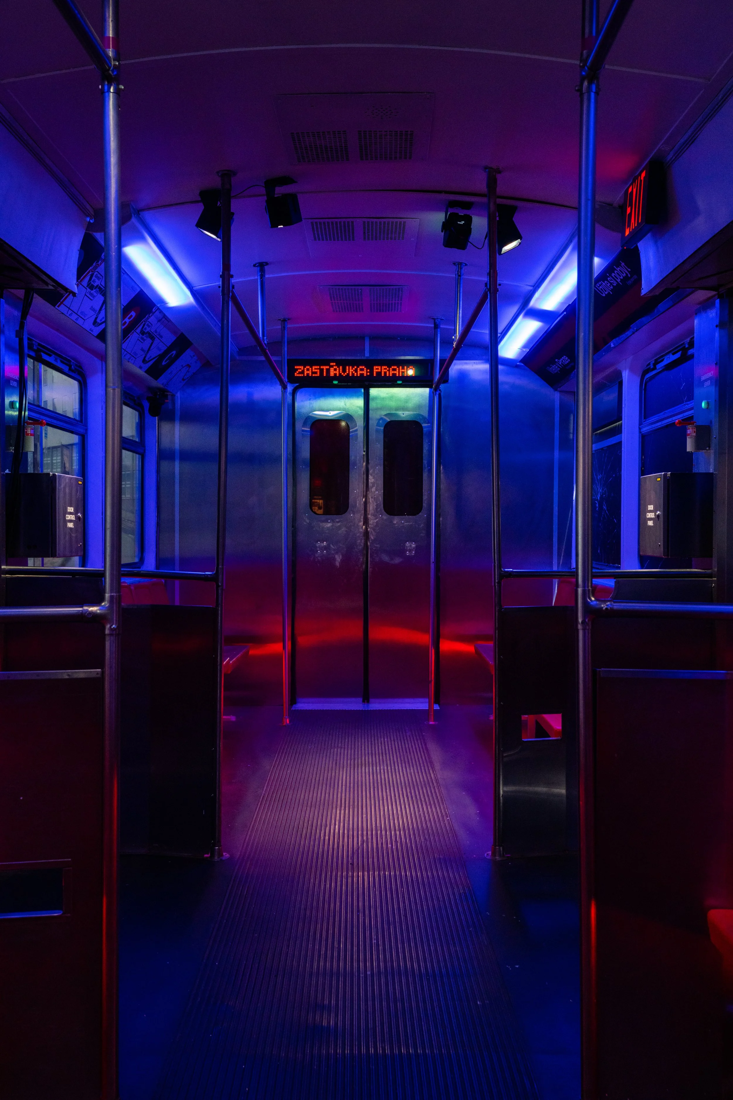 20220720_VT_THE GRAY MAN_0705 (1).jpg