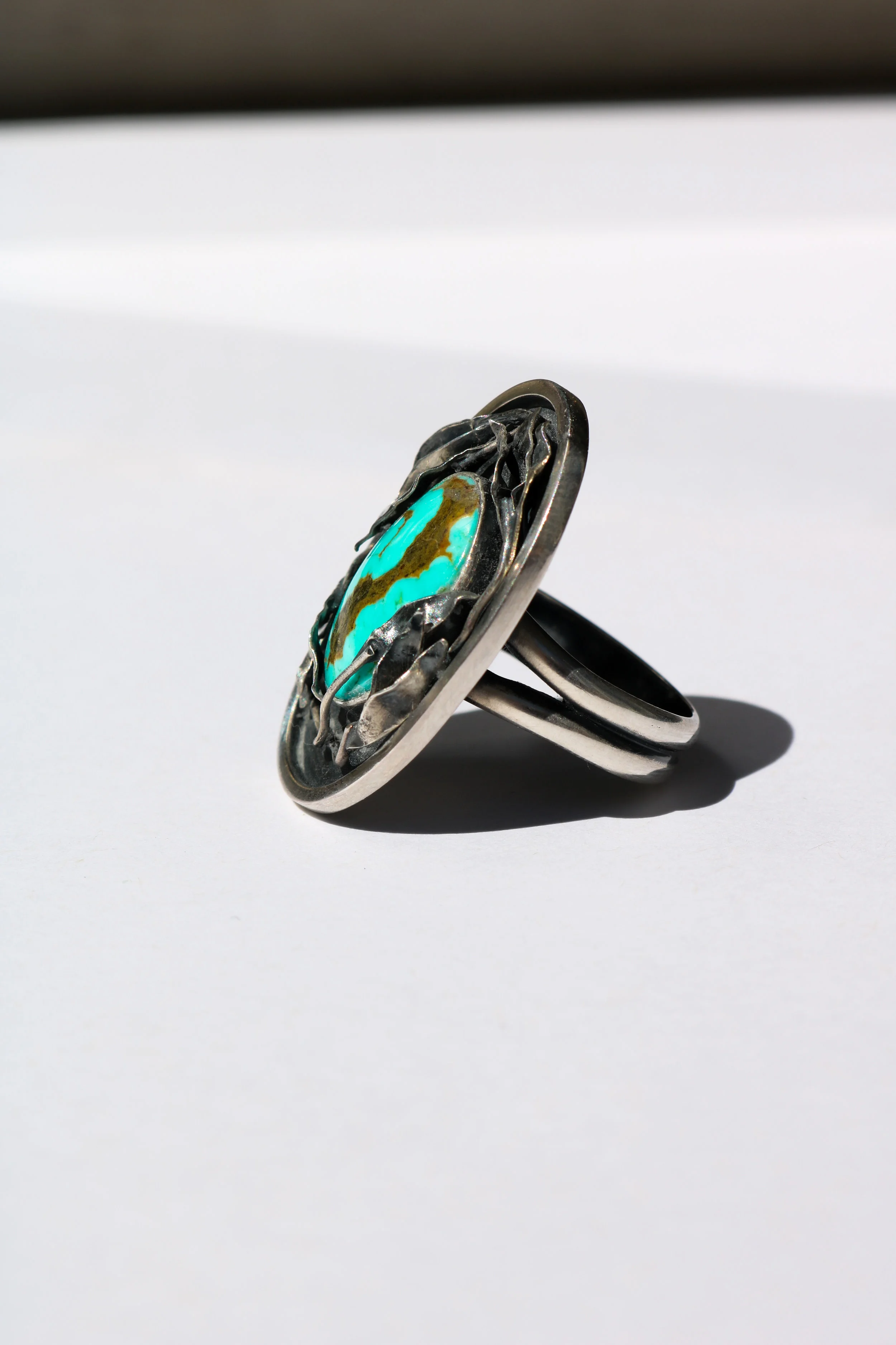 leafy ring 6 (1 of 1).jpg