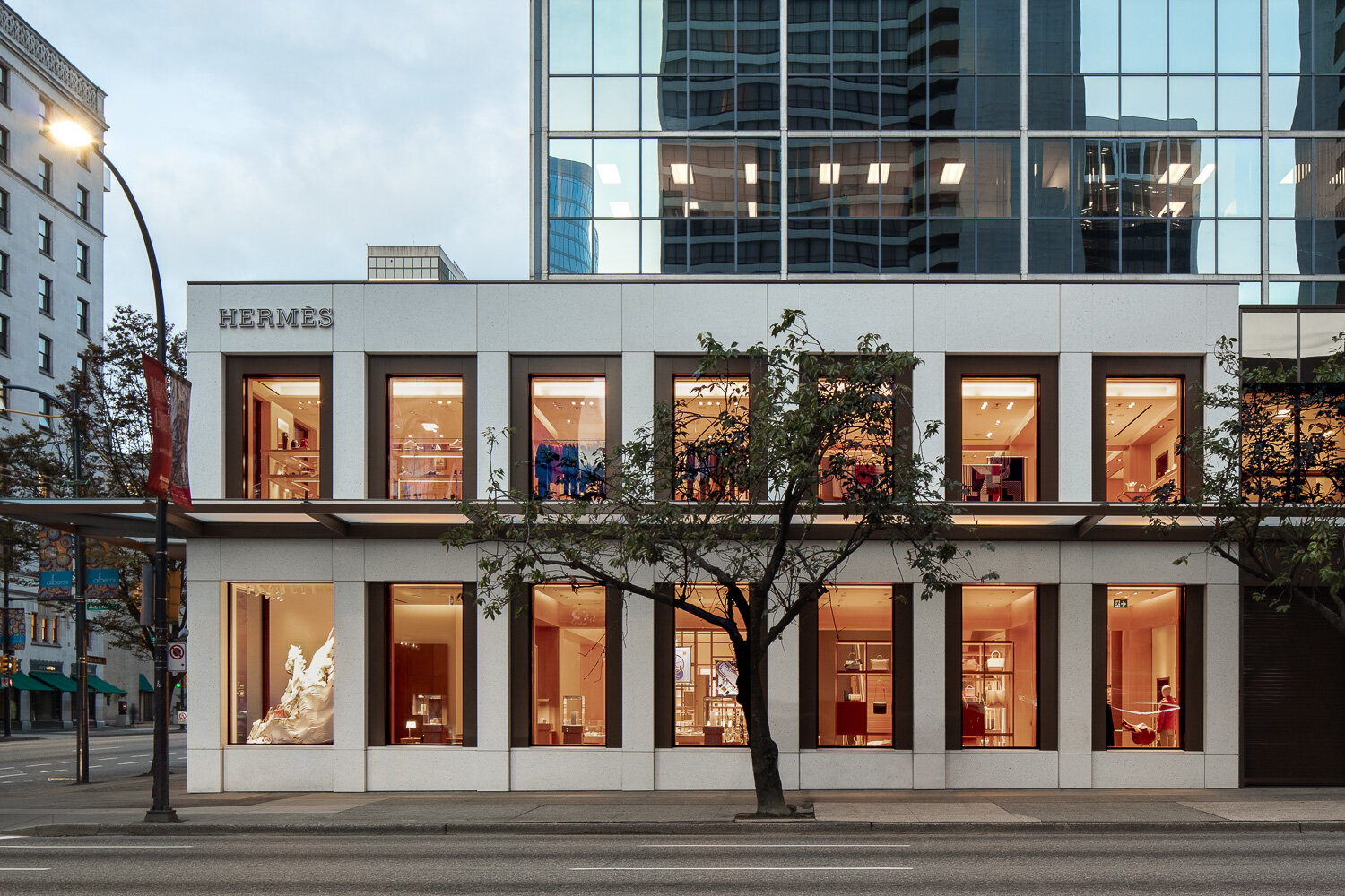 Hermes_Vancouver_TrevorBrady_Exterior_3275-Edit.jpg