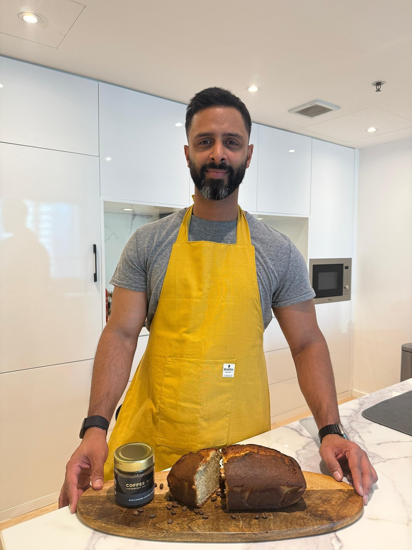 Chef vibes activated! 👨&zwj;🍳 Rocking our 100% cotton, handwoven apron like a pro!
In frame: @fico_rajah 

#nepal #customerlove #handmade #handwoven #karnali #mayakochino #blinknow #kopilawomen
