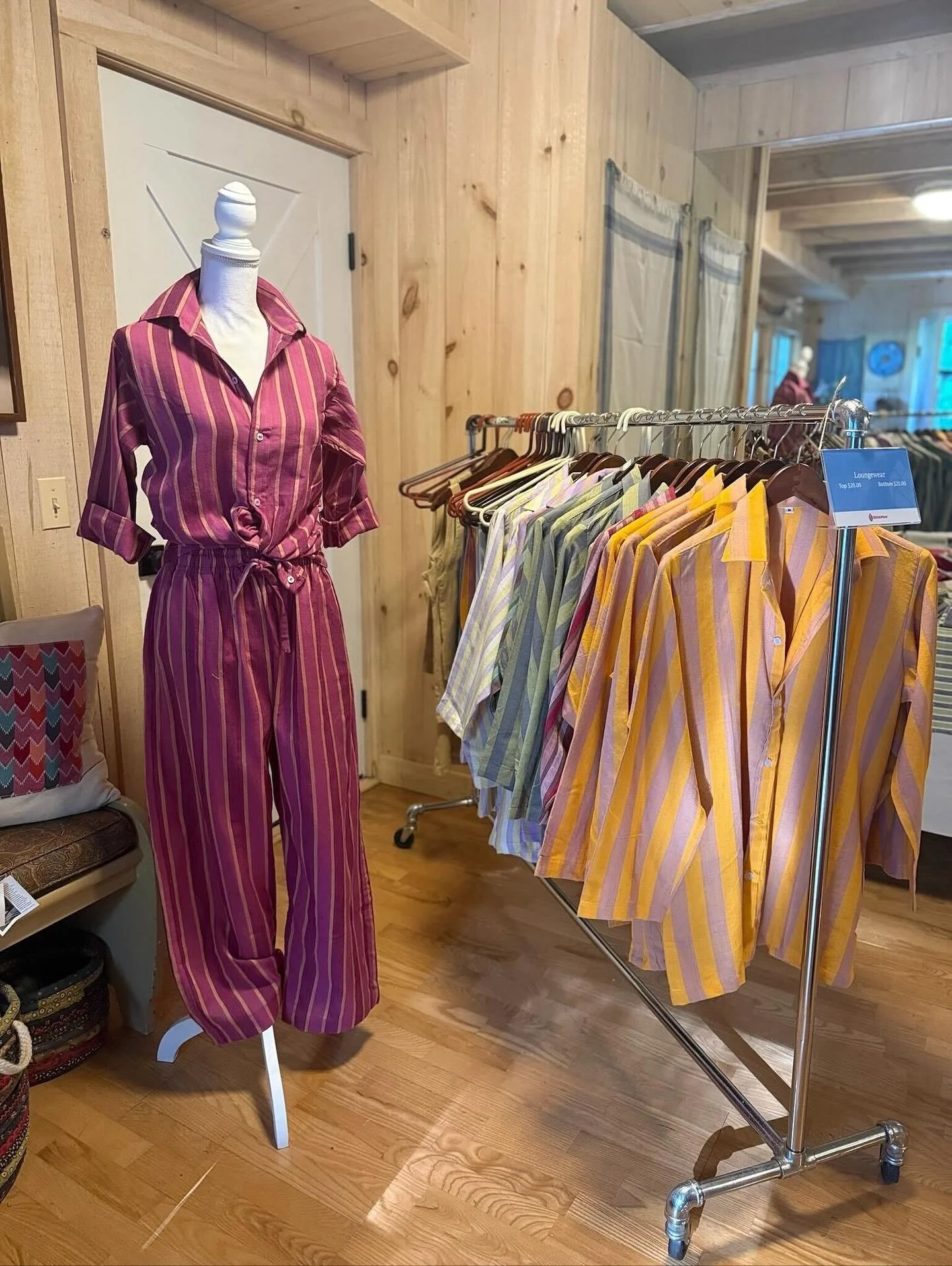 Blink now Goods Popup Shop happening now at 
📍The Red Barn
51 coreylane, Mendham
September 19th and 20th
10:00am - 3:00pm