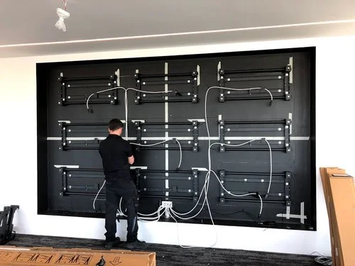 avitor-video-wall-install-6.jpg