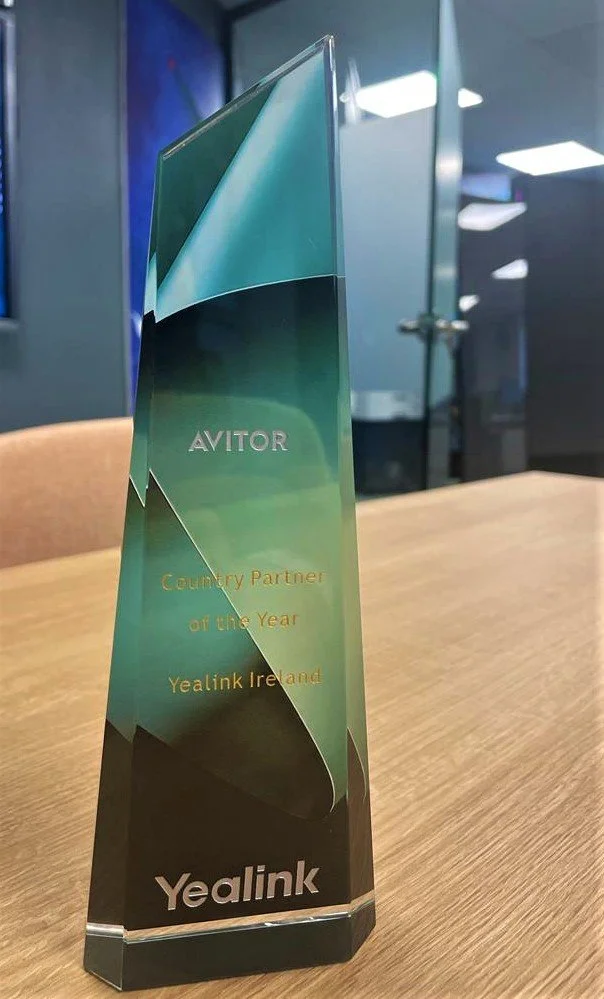 Avitor named Yealink Country Partner of the Year 🍾🎖🥂