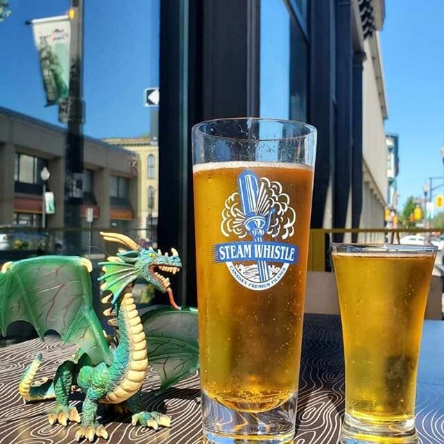 Patio open. $2.00 and $5.00 glasses of ICE COLD beer. Steamwhistle and Smithworks Kellar beer ... and of course pizza!  #pizzeria #portugalbeerglasses #patioduringcovid #beer