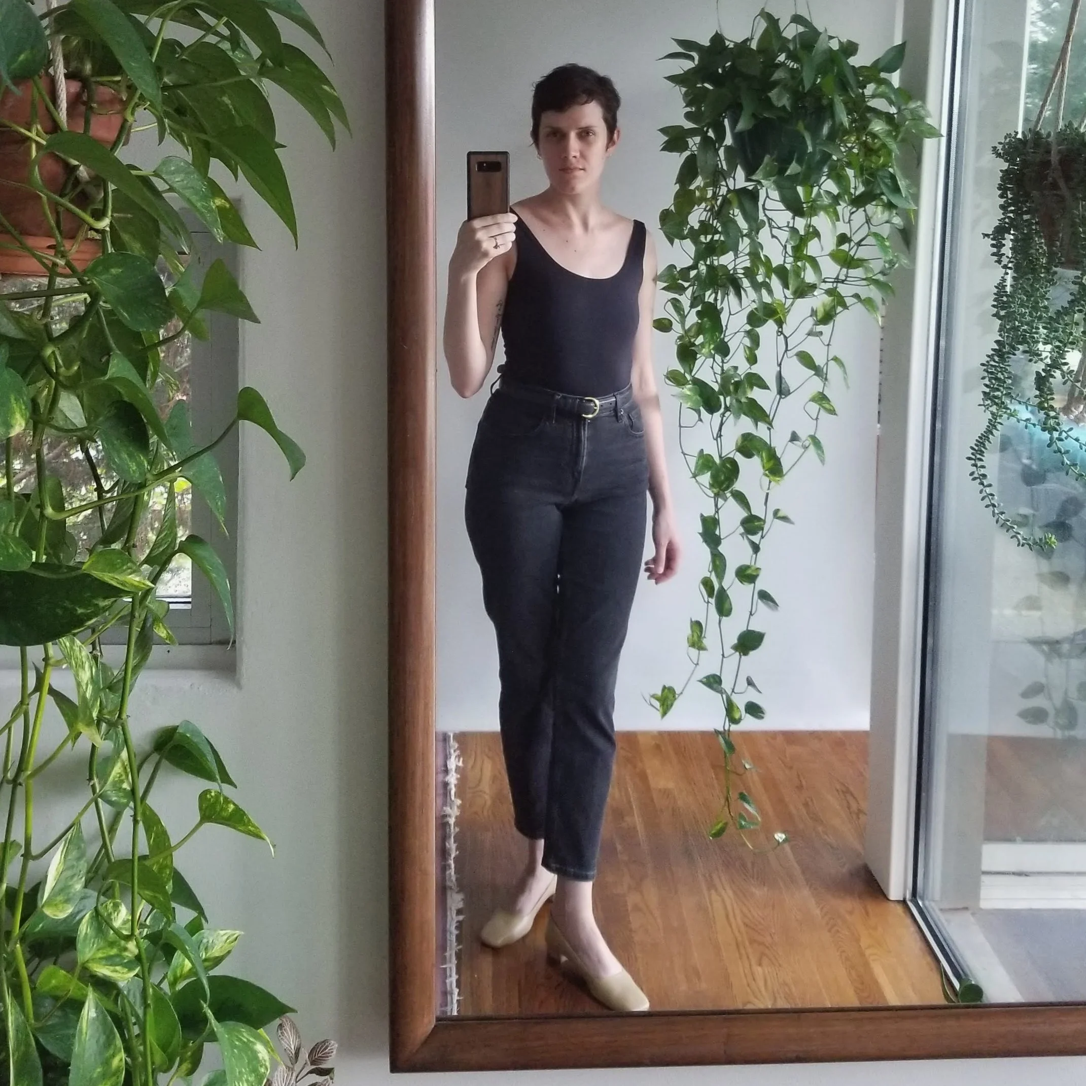 everlane.jpg