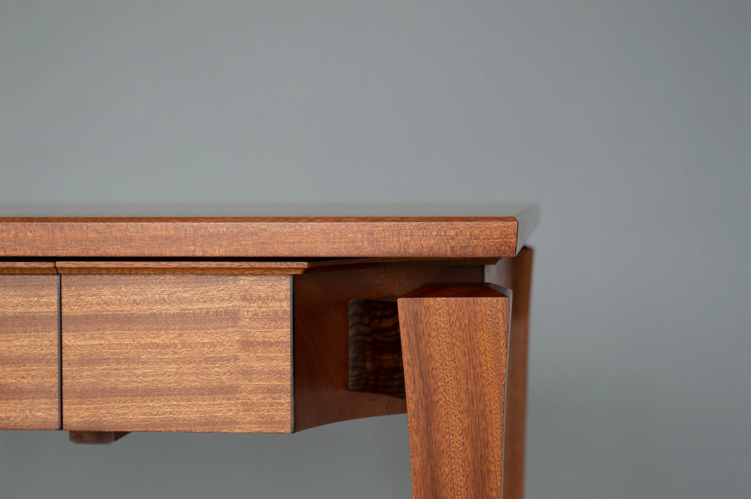 Detail001.jpg