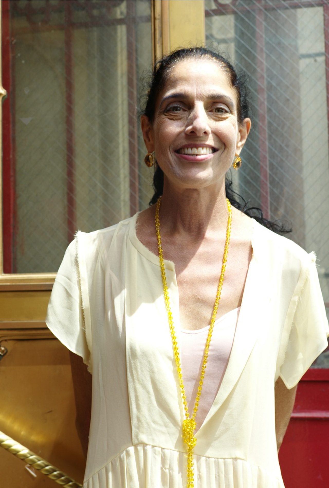 Laurie Grant at a Mass for babies buried on Hart Island © Claire Yaffa/CHart Island Project, 2012