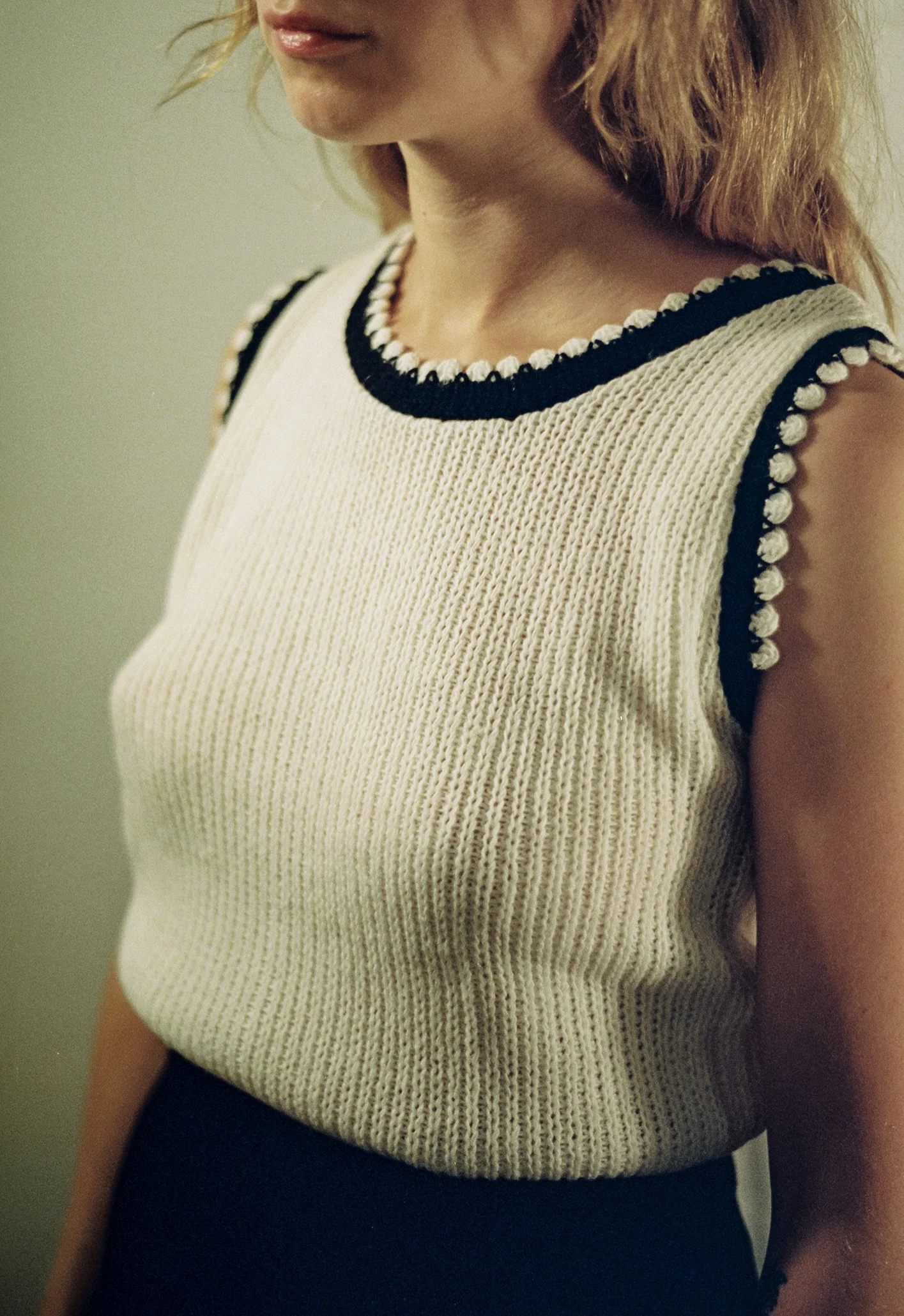 1960s Black and White Knit Sweater