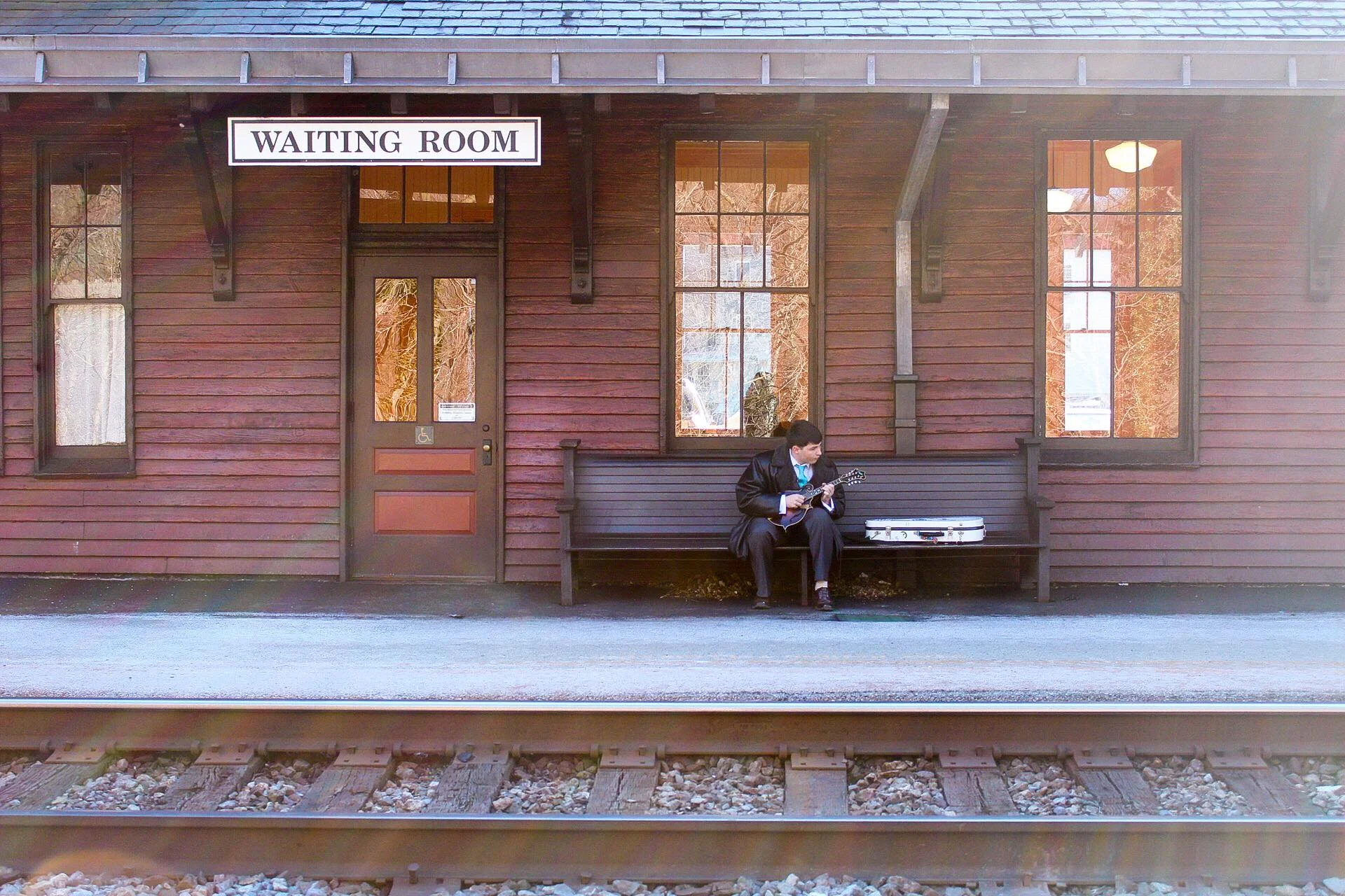 Waiting Room.jpg