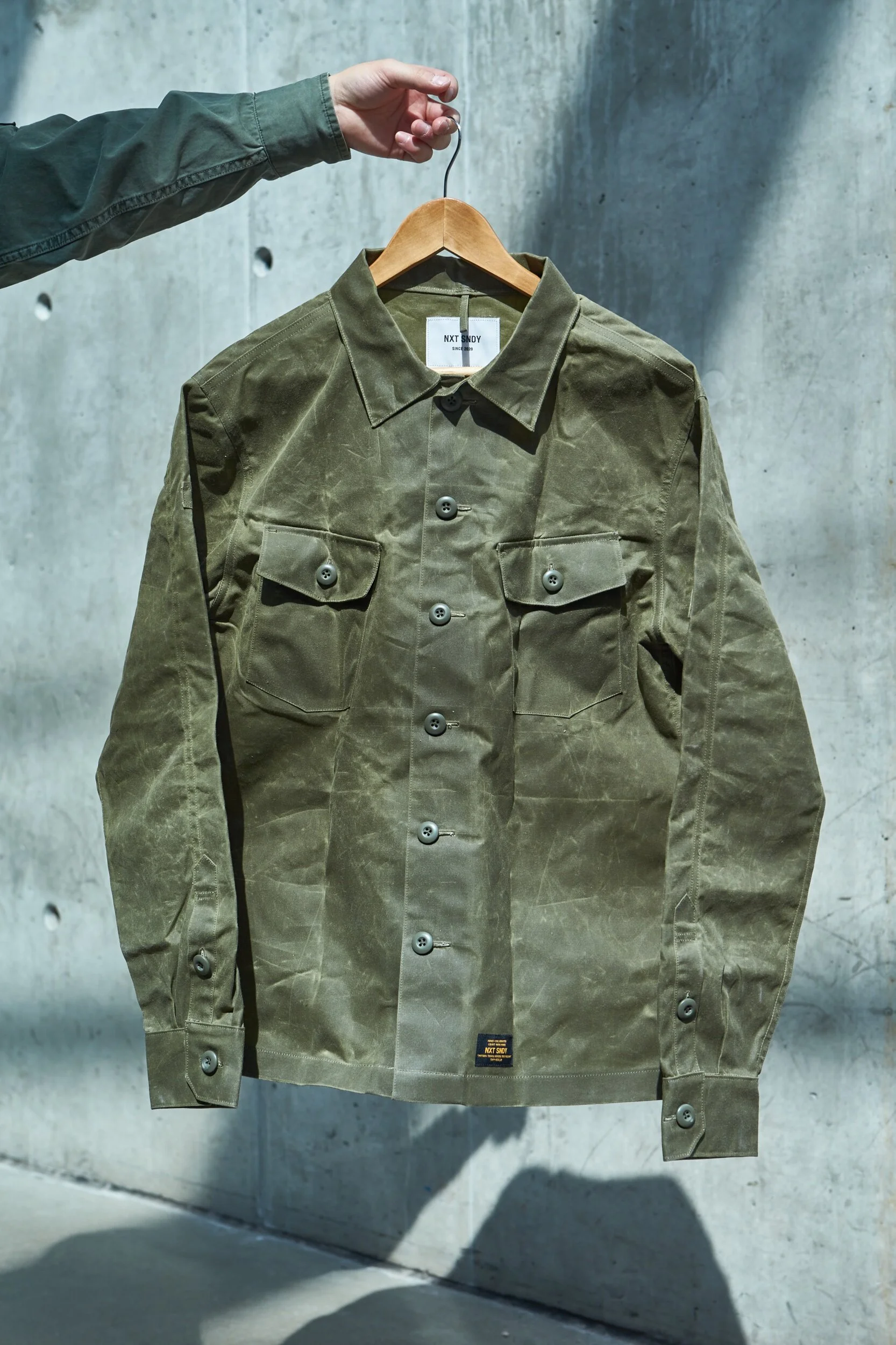 V2_6_M “MIL. GREEN”