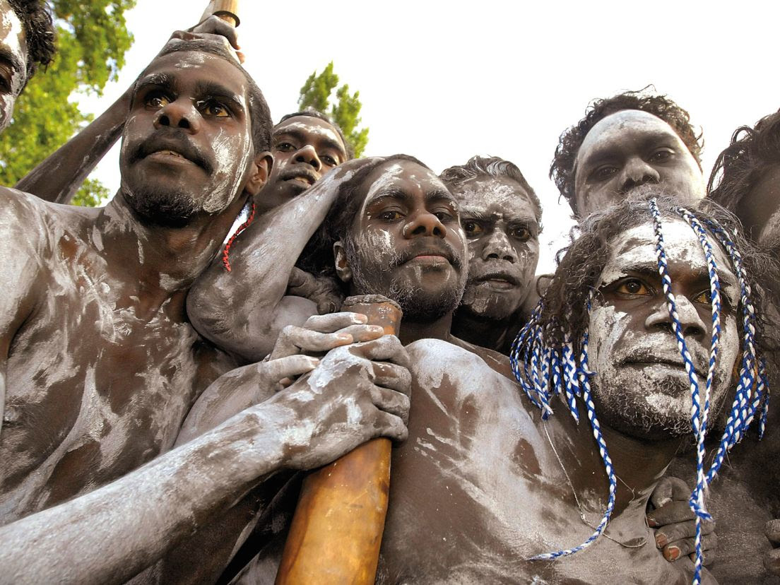 Australianos aborígenes. En el siglo XVIII tenían un mundo ético bien desarrollado, a pesar de ignorar a Moisés, Jesús y Mahoma. Mark Graham, AP