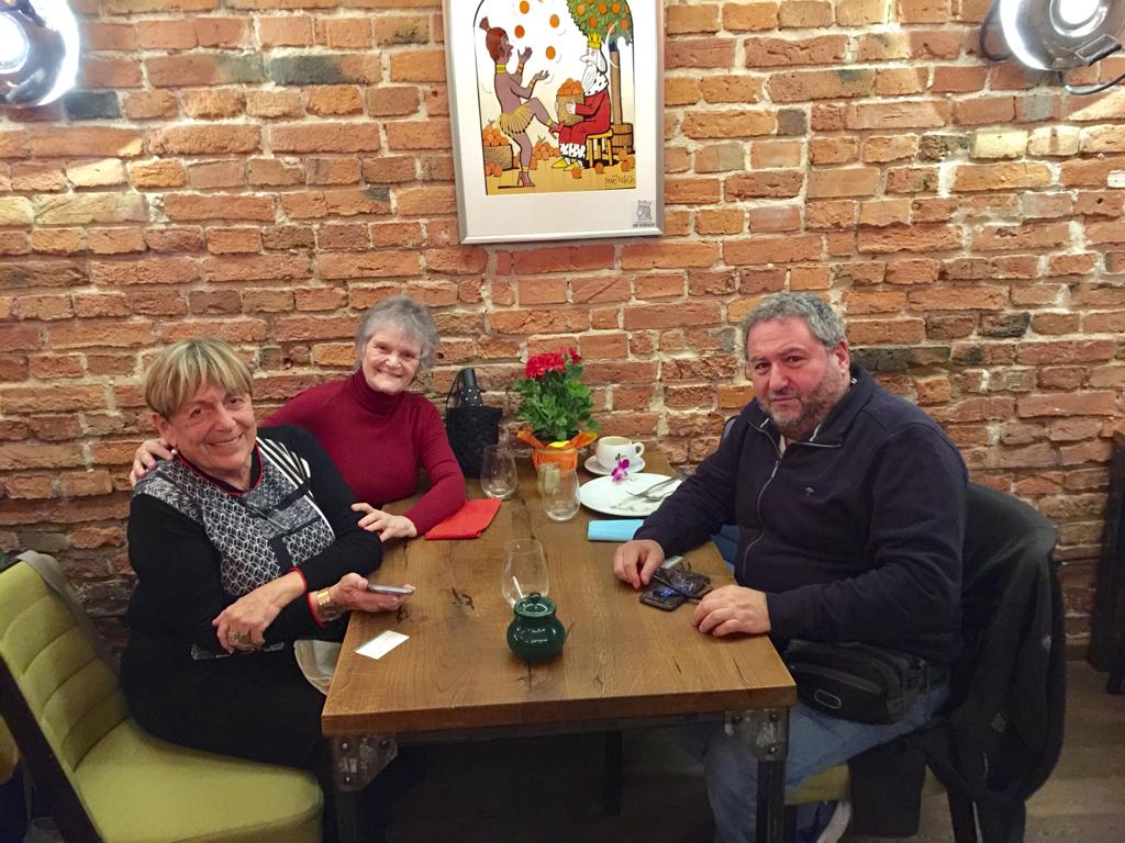 Días previos en Varsovia, los hermanitos. Momentos deliciosos y comida ídem.