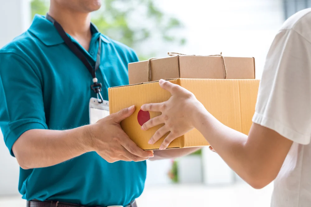 shipping.jpg