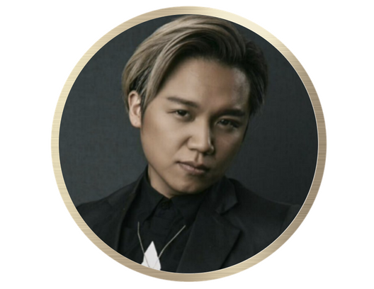 Gloomy Kwok MakeupBees Headshot.png
