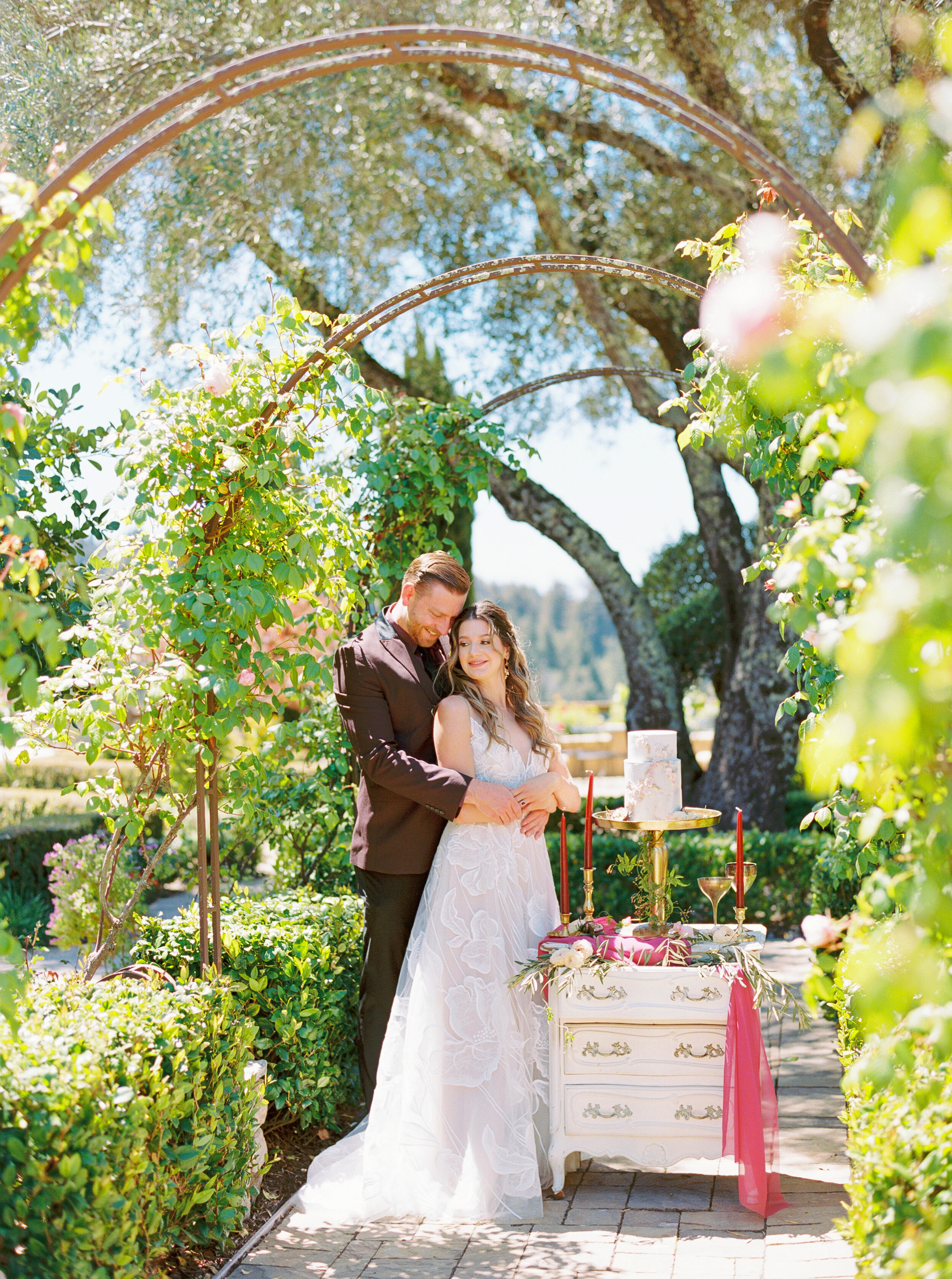Regale Winery and Vineyards Wedding - Sarahi Hadden Photography-408.jpg