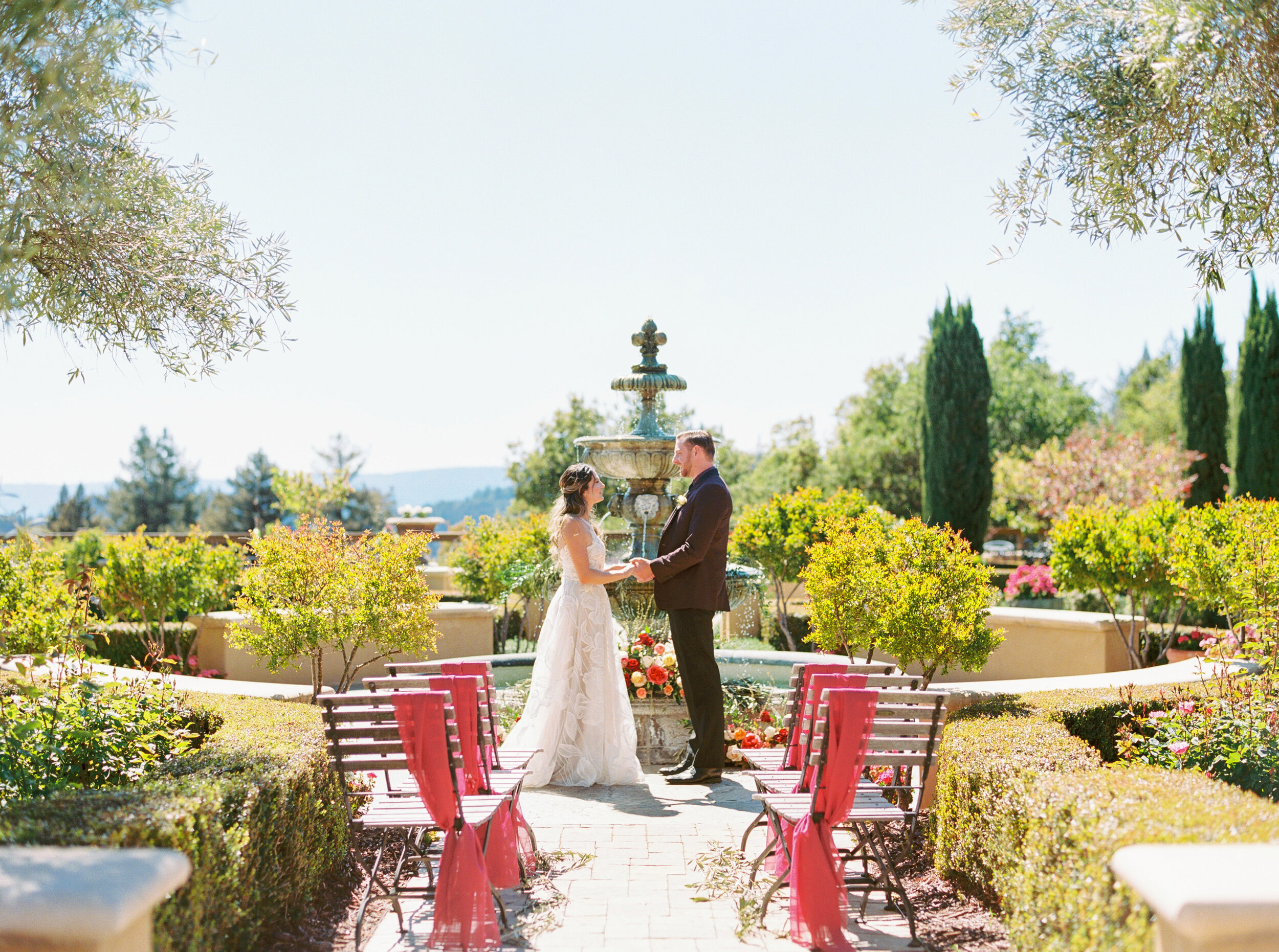 Regale Winery and Vineyards Wedding - Sarahi Hadden Photography-426.jpg