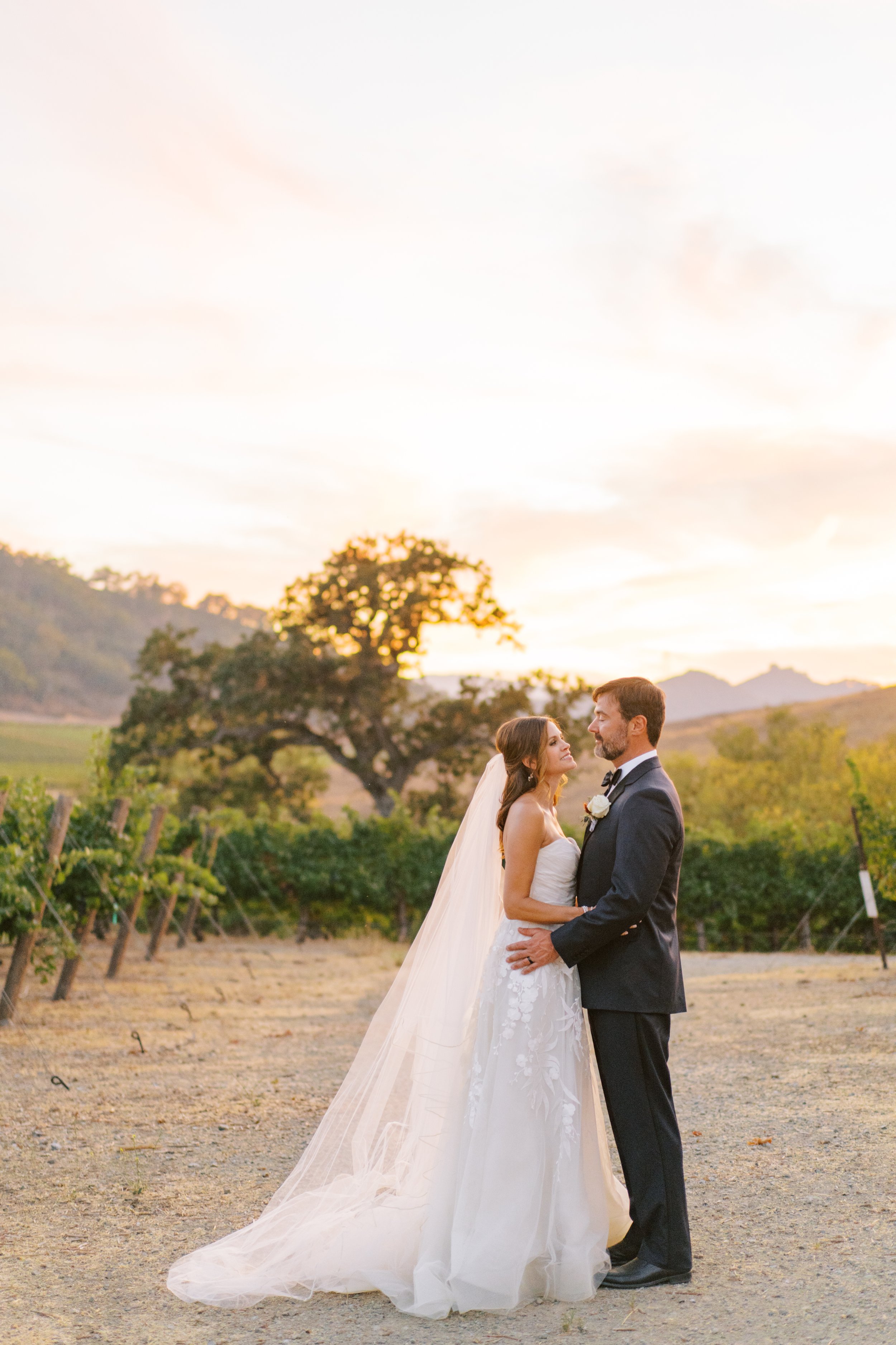 Clos LaChance Winery Wedding - Sarahi Hadden Photography-291.jpg
