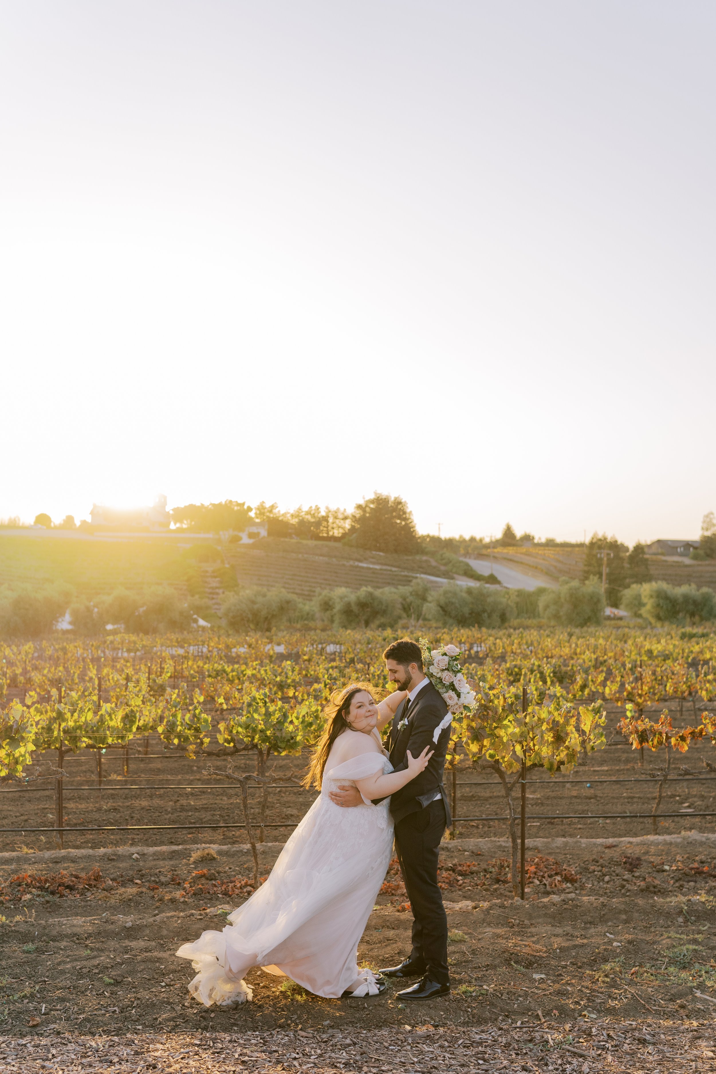 Leal Vineyards Winery Wedding - Y & G-1018.jpg