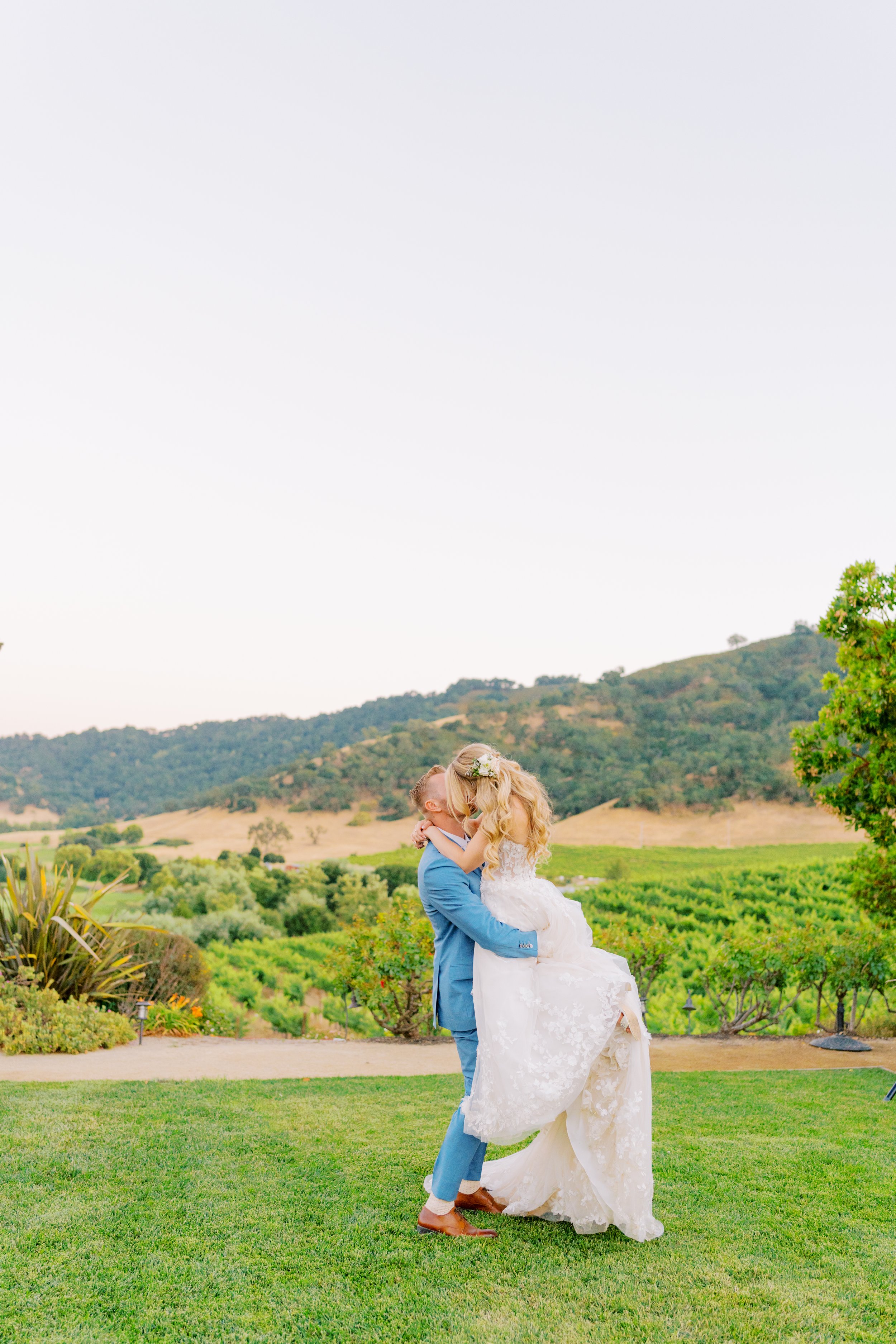 Clos LaChance Winery Wedding - Bay Area Wedding Photographer-285.JPG
